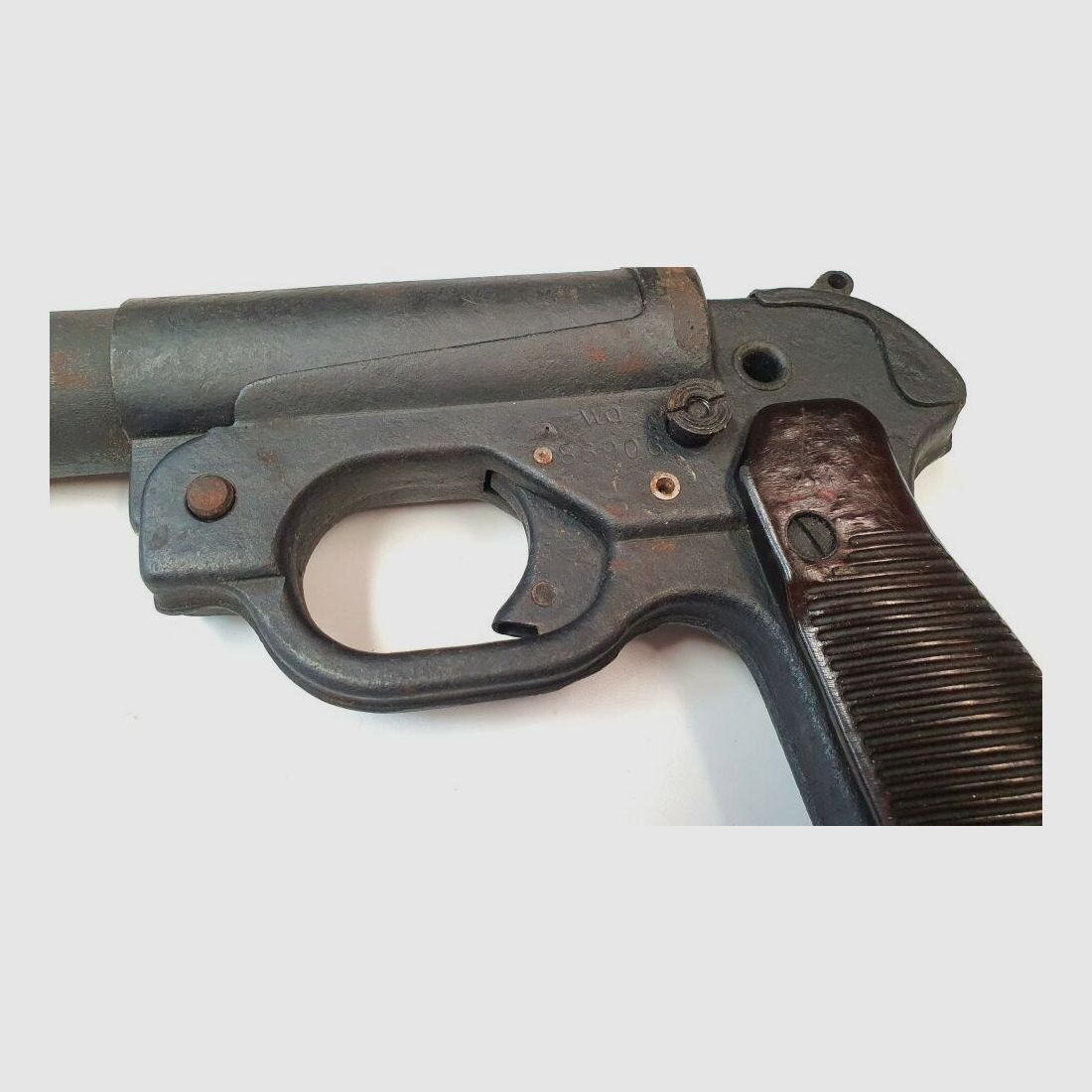 Schneider Hugo Signal Pistol Schneider Hugo Model 42 - 4 (Signal)