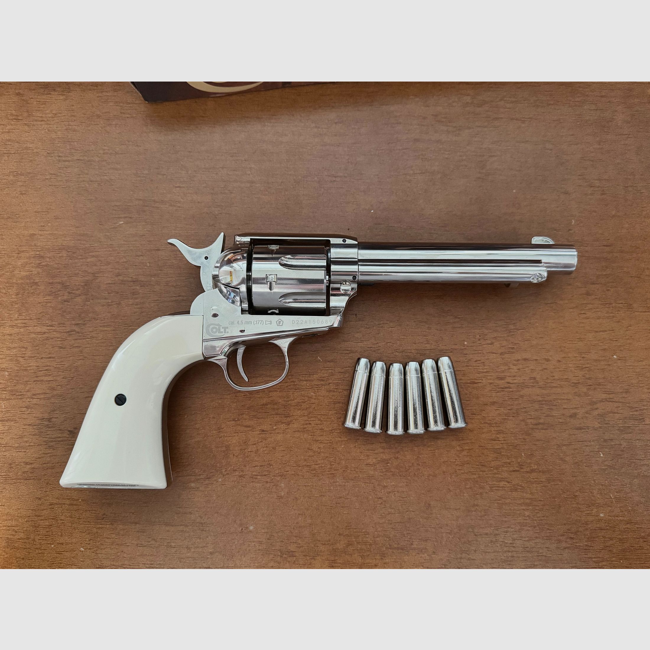 Umarex Legends Colt SAA Single Action Army 4,5mmBB CO2 Nickel Finish