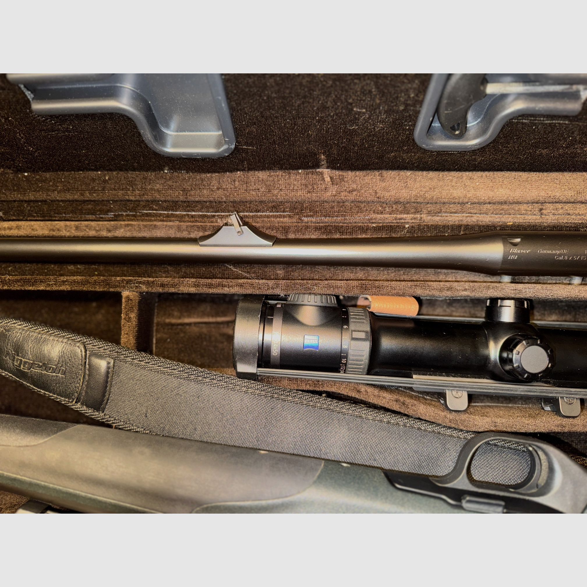 Verkaufe Blaser R8 Professional Success, R8 Kal.  .308Win mit jagdfähigem Zubehör 