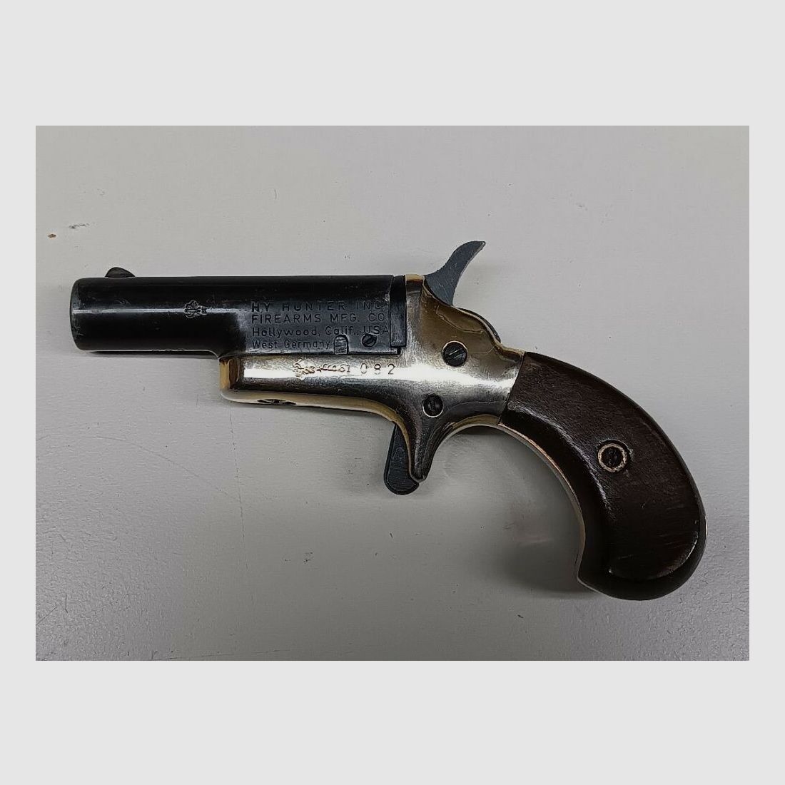 Hy Hunter Firearms - Hollywood Derringer Model 1873