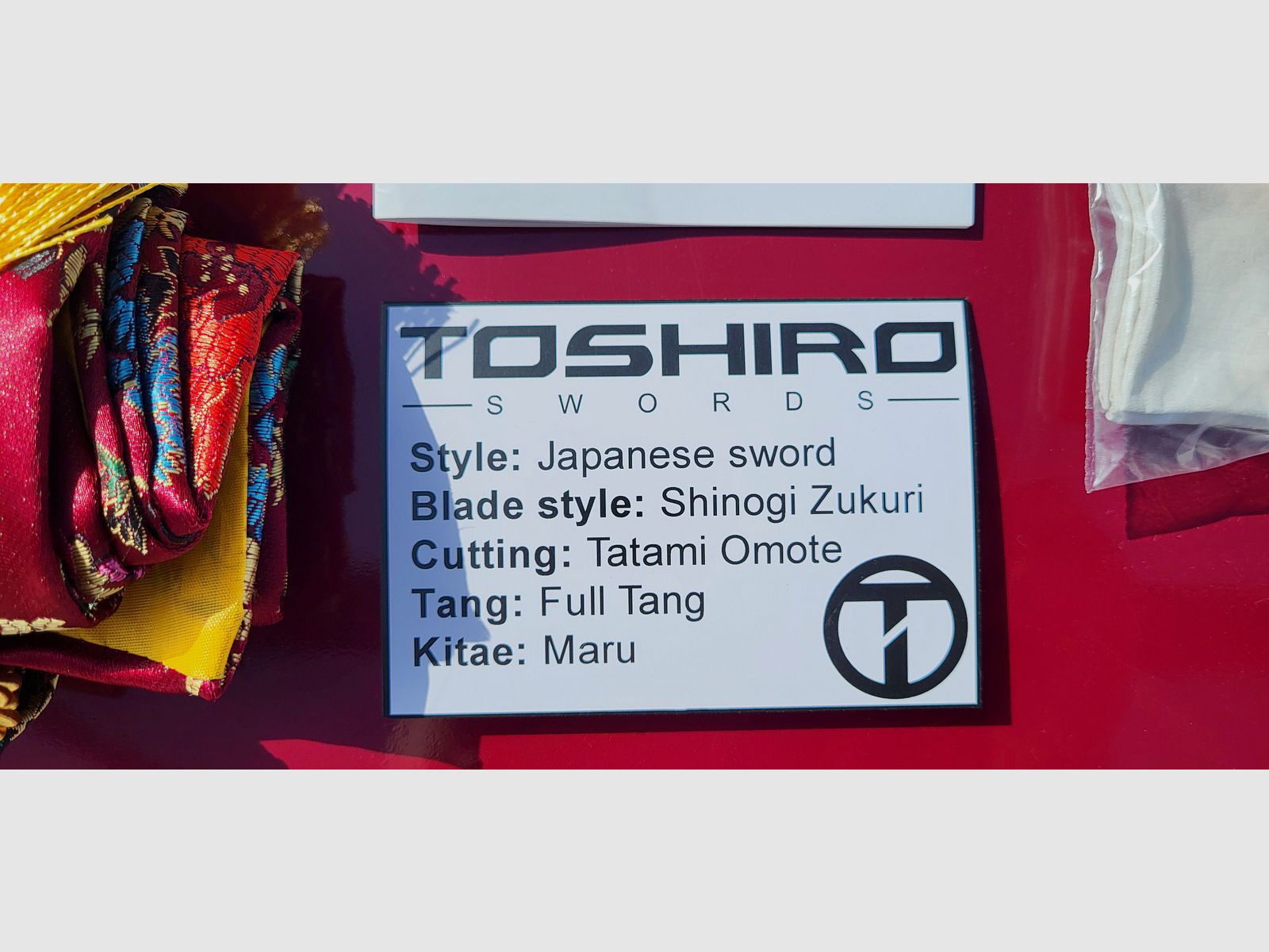 Katana Toshiro Tenryu, schwarz, mit eingraviertem Drachen auf Saya