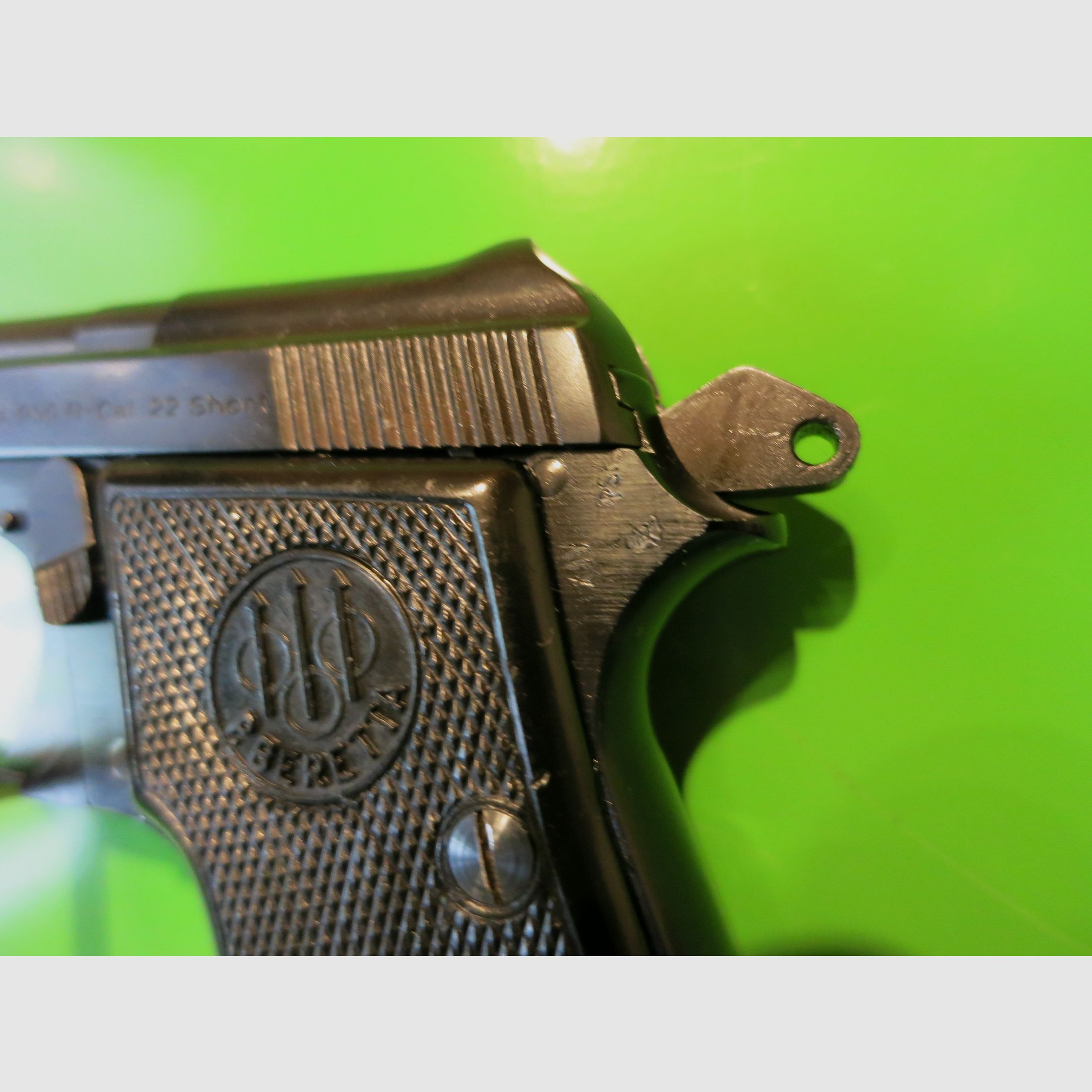 Beretta 950B halbautomatische Kipplauf-Pistole .22 Short       #75-, Bild 4 von 8