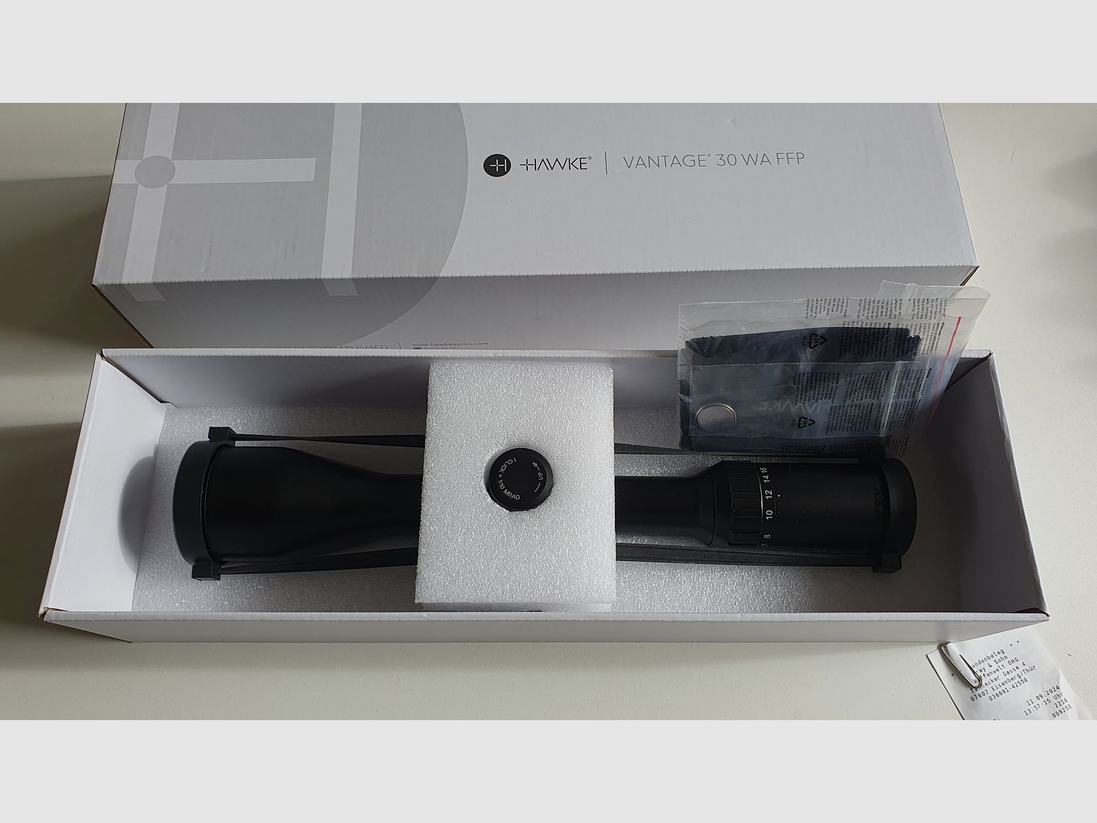 Hawke Vantage 30 WA FFP IR 4-16x50 ( N R: 14 300)