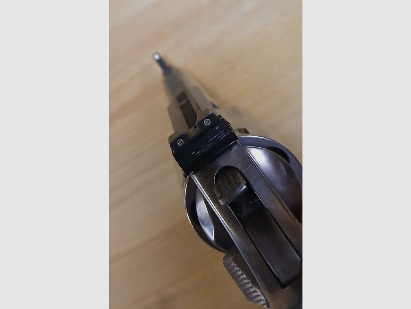 Smith & Wesson 60 Night Hunter