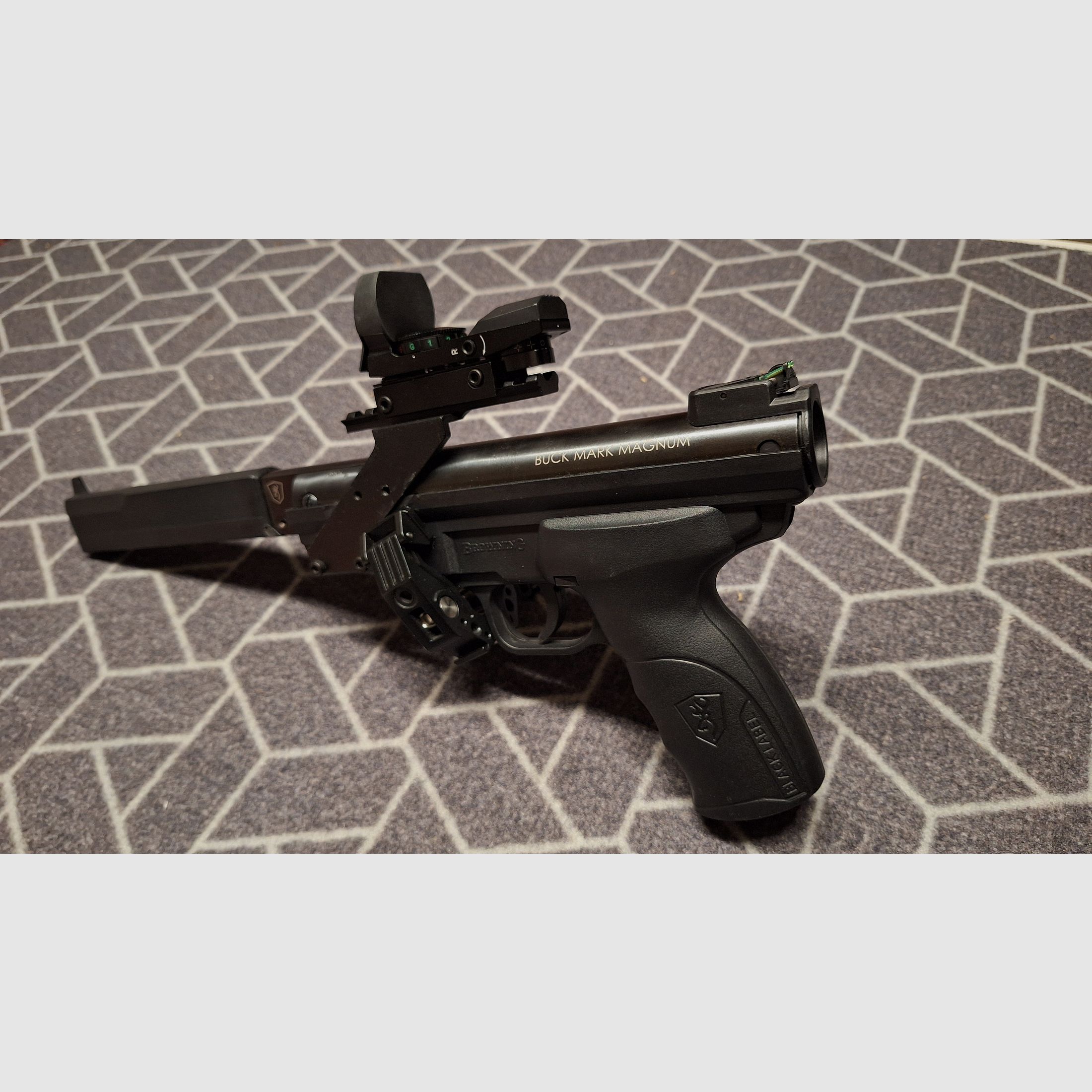 Browning Buck Mark Magnum - 5.5 mm Diabolo