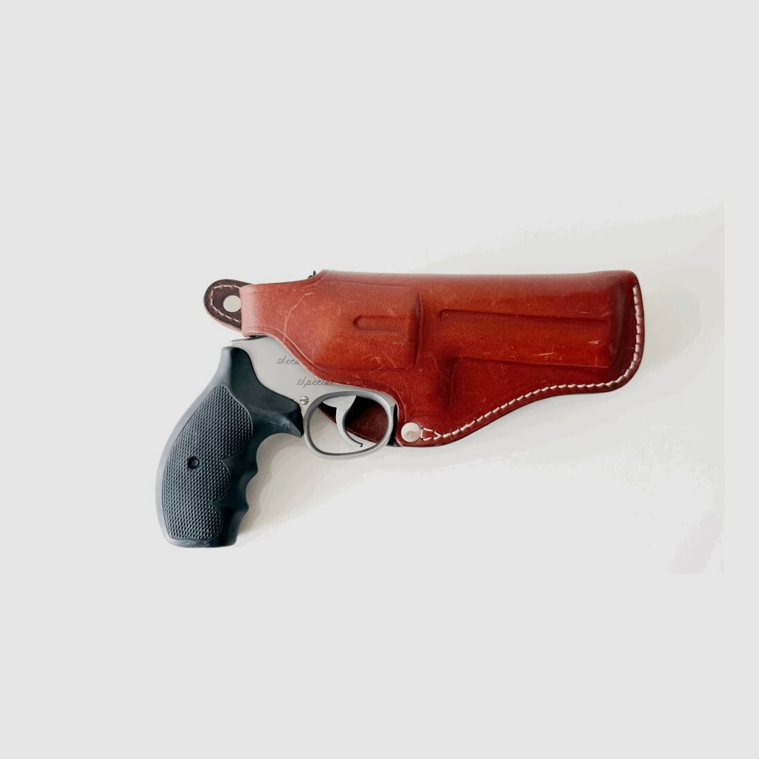 Smith & Wesson 686 Security Special de 4 pulgadas con funda .357Mag