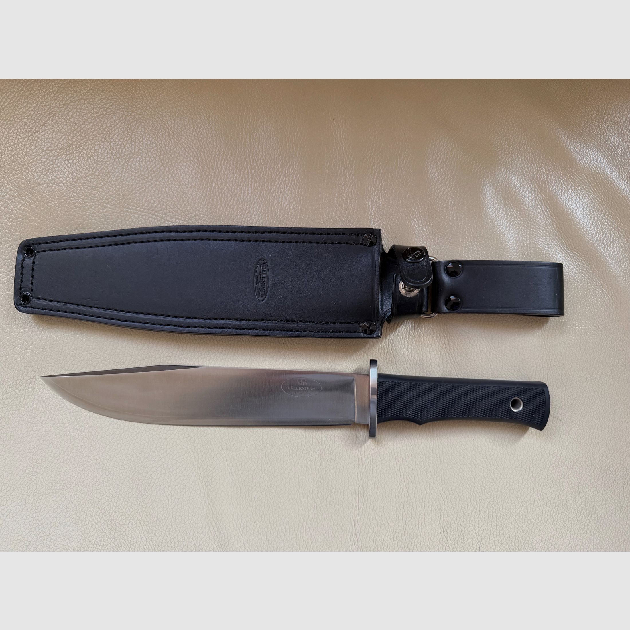 Fällkniven MB Nowoczesny Bowie