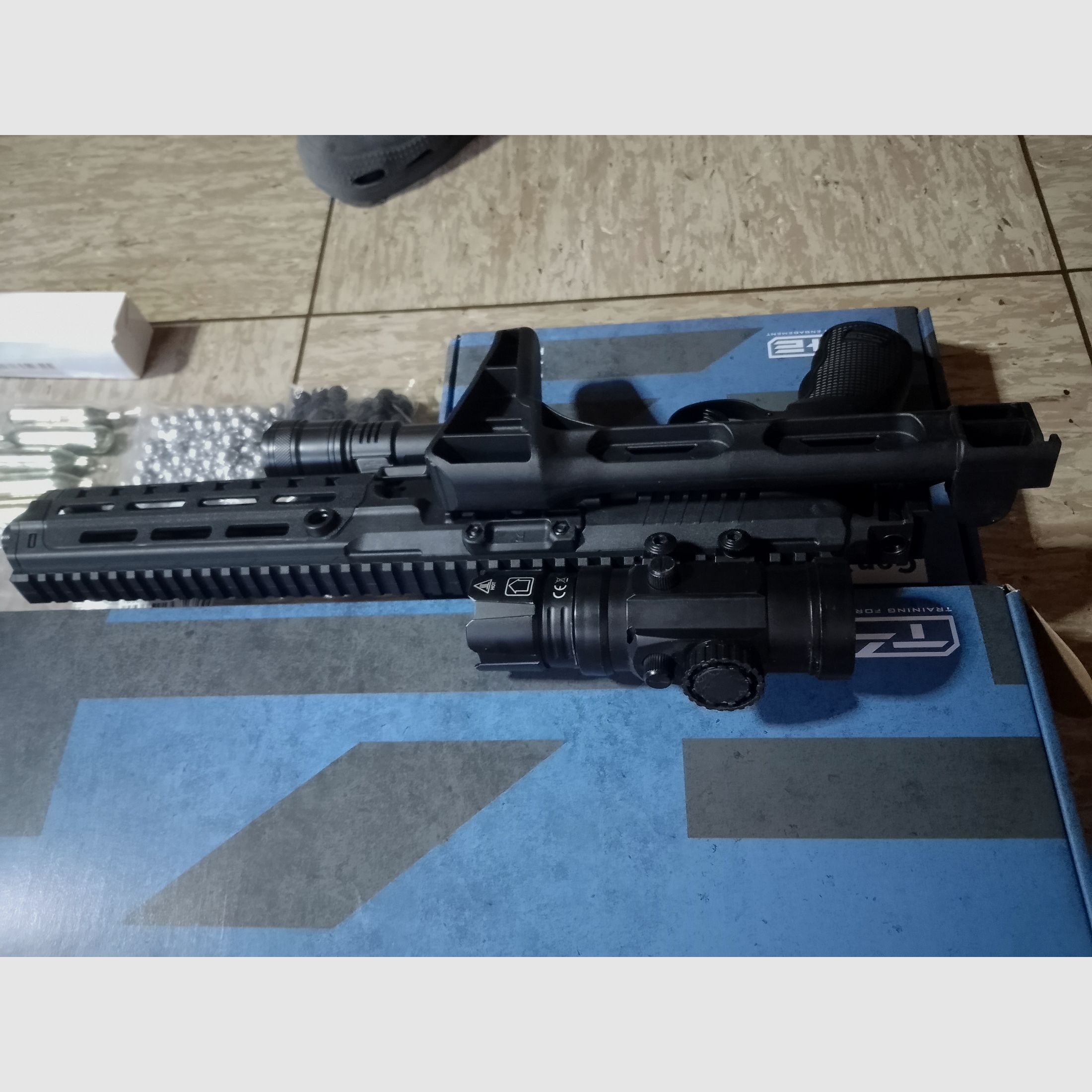 Neu T4E RAM HDR50  Tr50 gen2 + Carbine Conversion Kit+ Alu kugeln + Rubberballs .50 + Flashlight + CO2 Kapseln+ Visier Ovp 