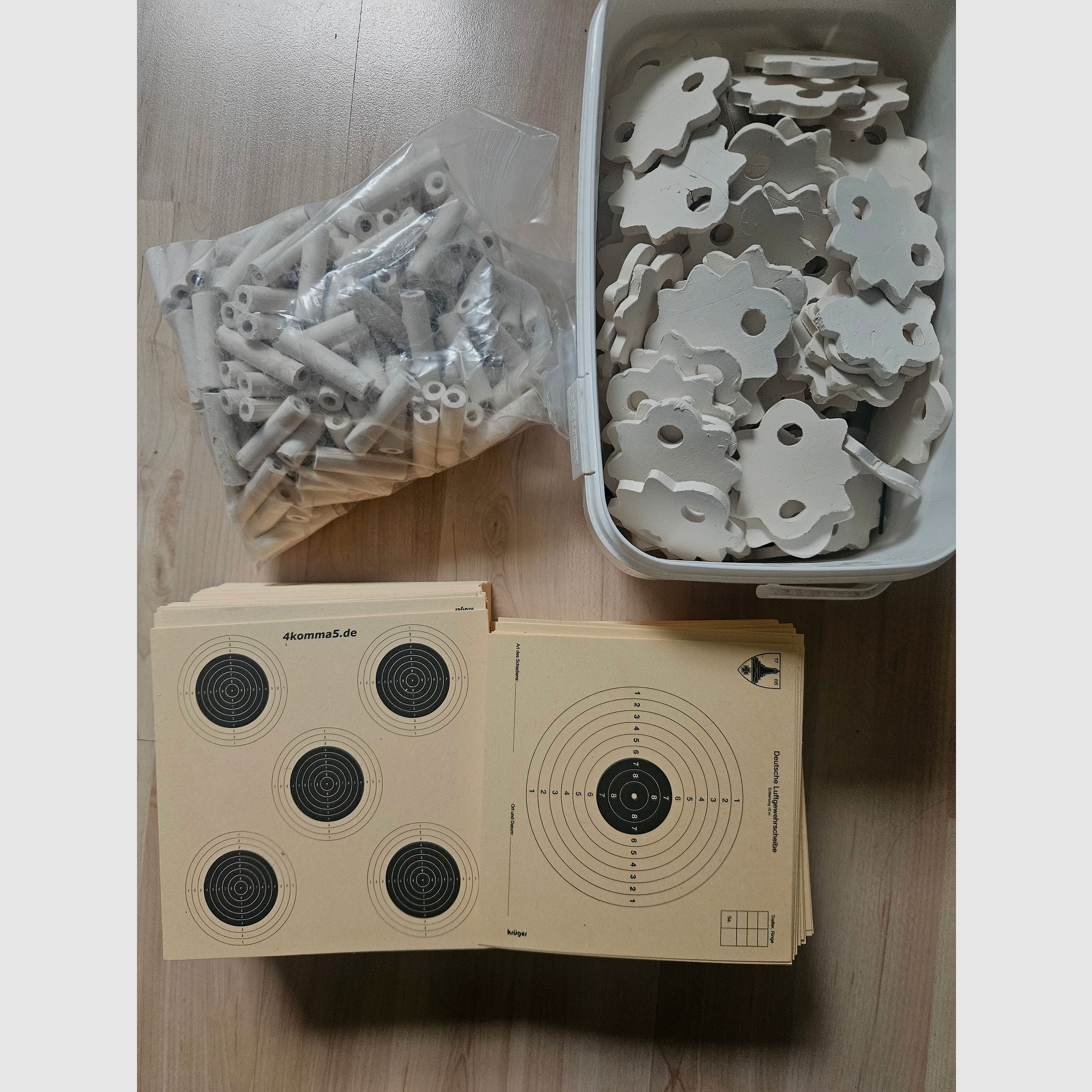 Bundle of air rifle targets, clay stars, clay tubes