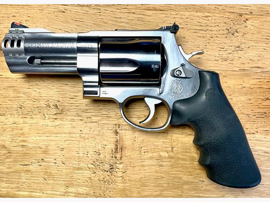 Smith & Wesson Revolver Model S&W 500 - 4" looplengte met compensator