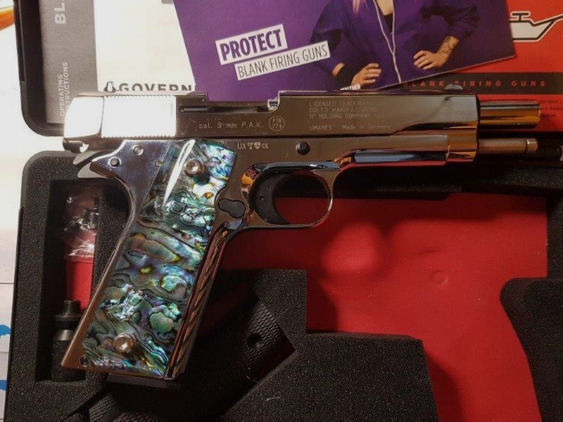 Colt 1911 Chrom, neu, unbeschossen, lange Federführung, Sammlerstück. VB  Preis !