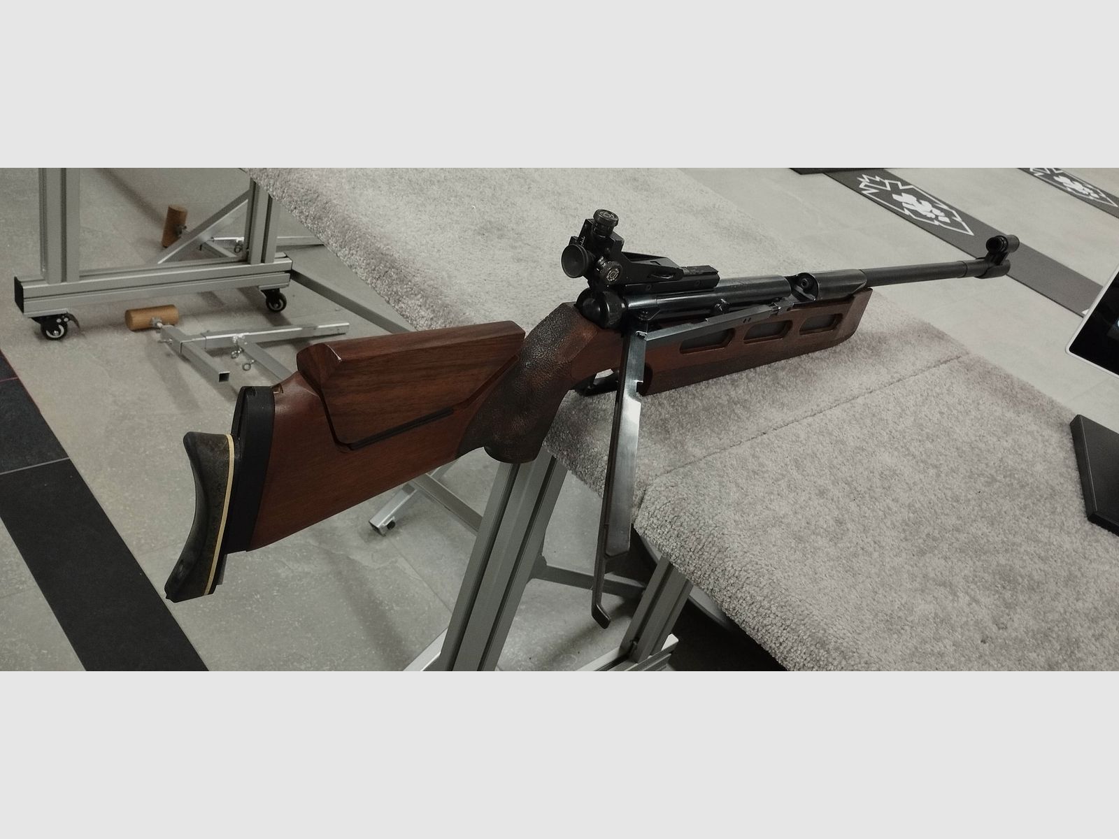 DIANA 75 Match Luftgewehr Cal.4,5mm + verstellbares Ringkorn 
