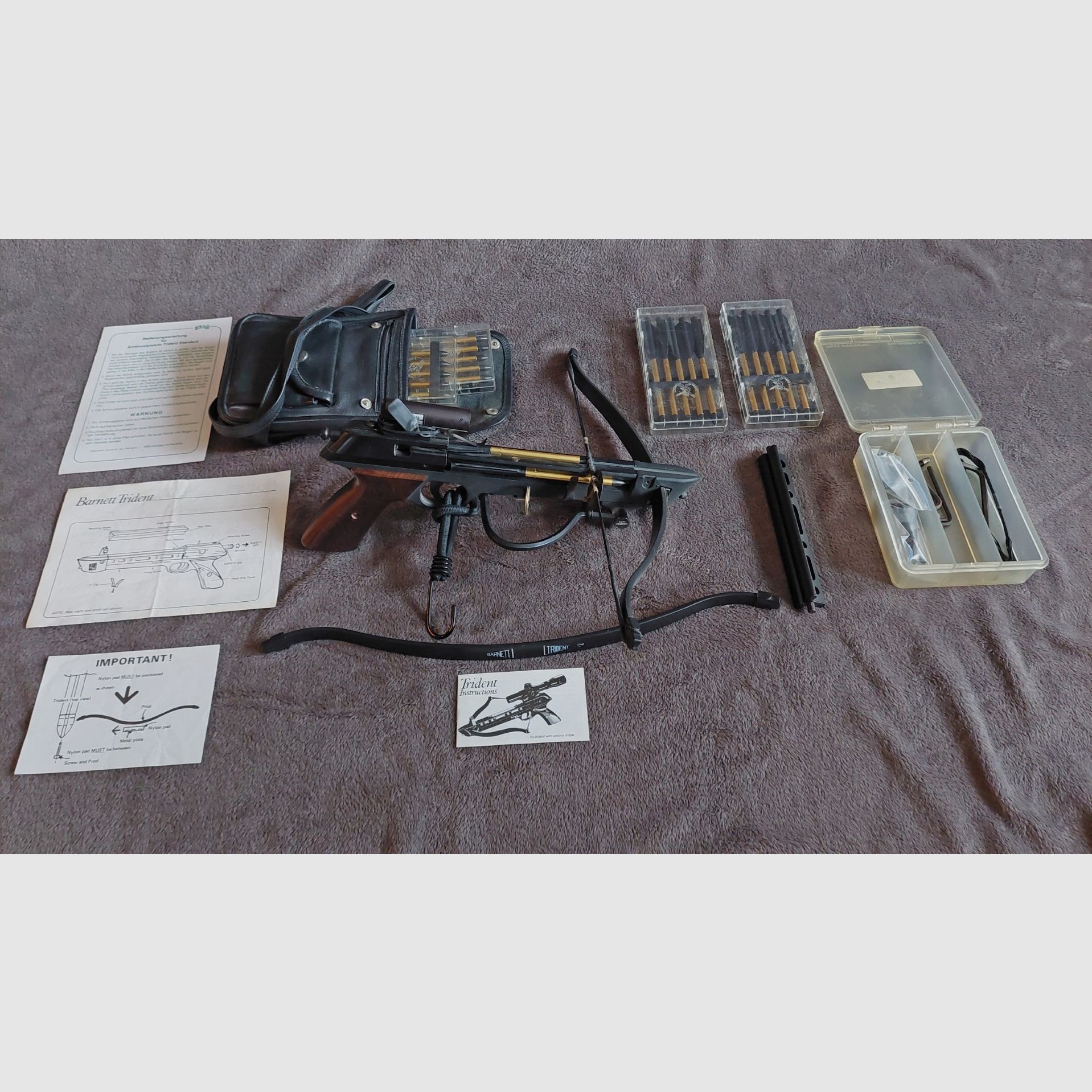 2) Barnett Trident mit originalen Pfeilen (3-Pfeile-Magazin), mehrere neue Pfeile usw., siehe Fotos, neuwertig,