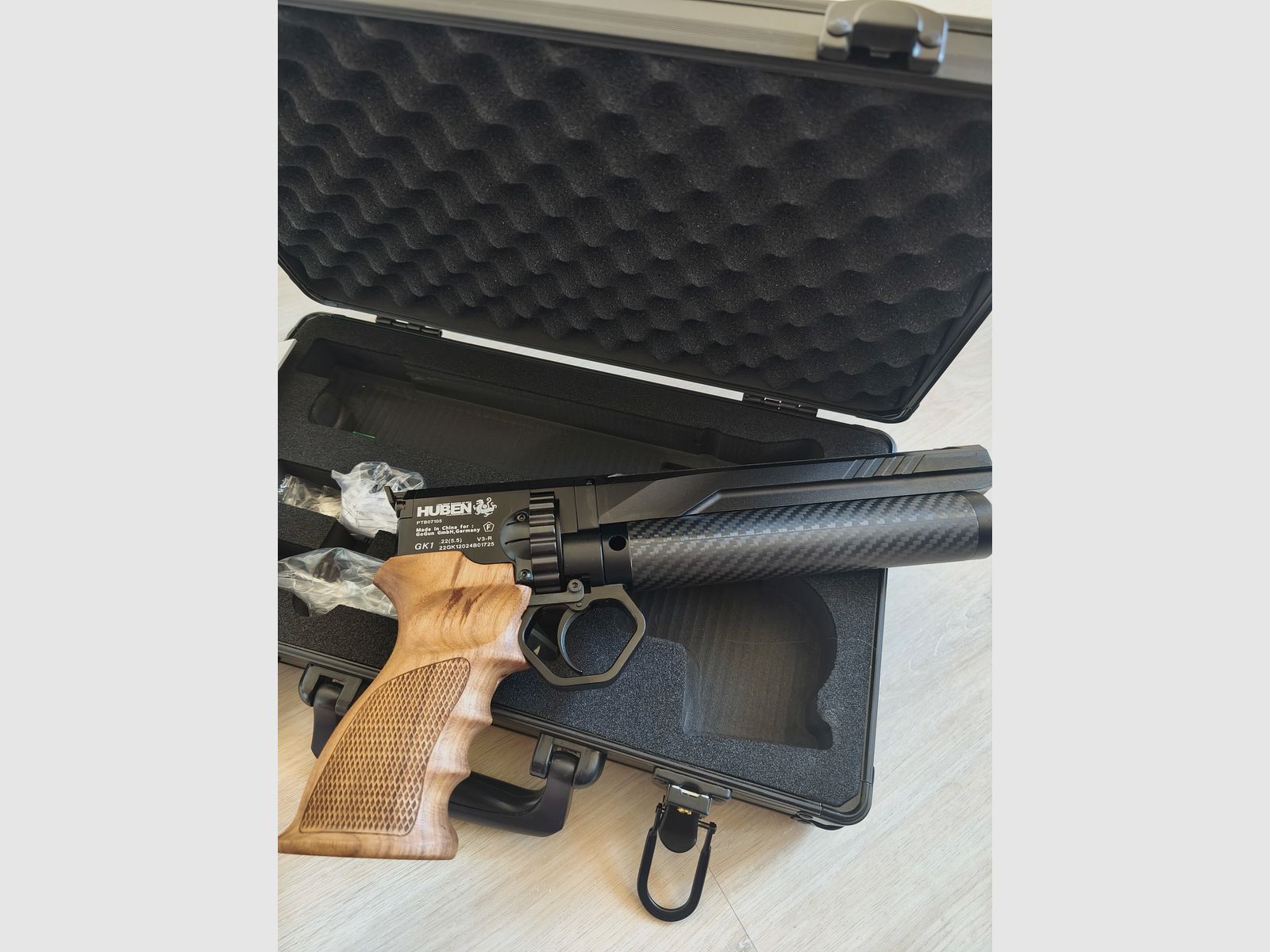 Huben GK1 – Semi-Auto PCP Pressluftpistole .22 (5,5 mm) | F-Modell, 19-Schuss 