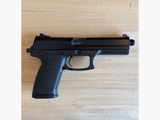 Heckler & Koch Mark 23 Cal. 45 Auto with muzzle thread