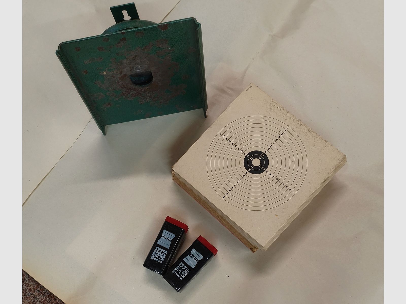 WESTIGINGER & ALTENBURGER AIR RIFLE WITH BAG + BULLET CATCHER + TARGETS