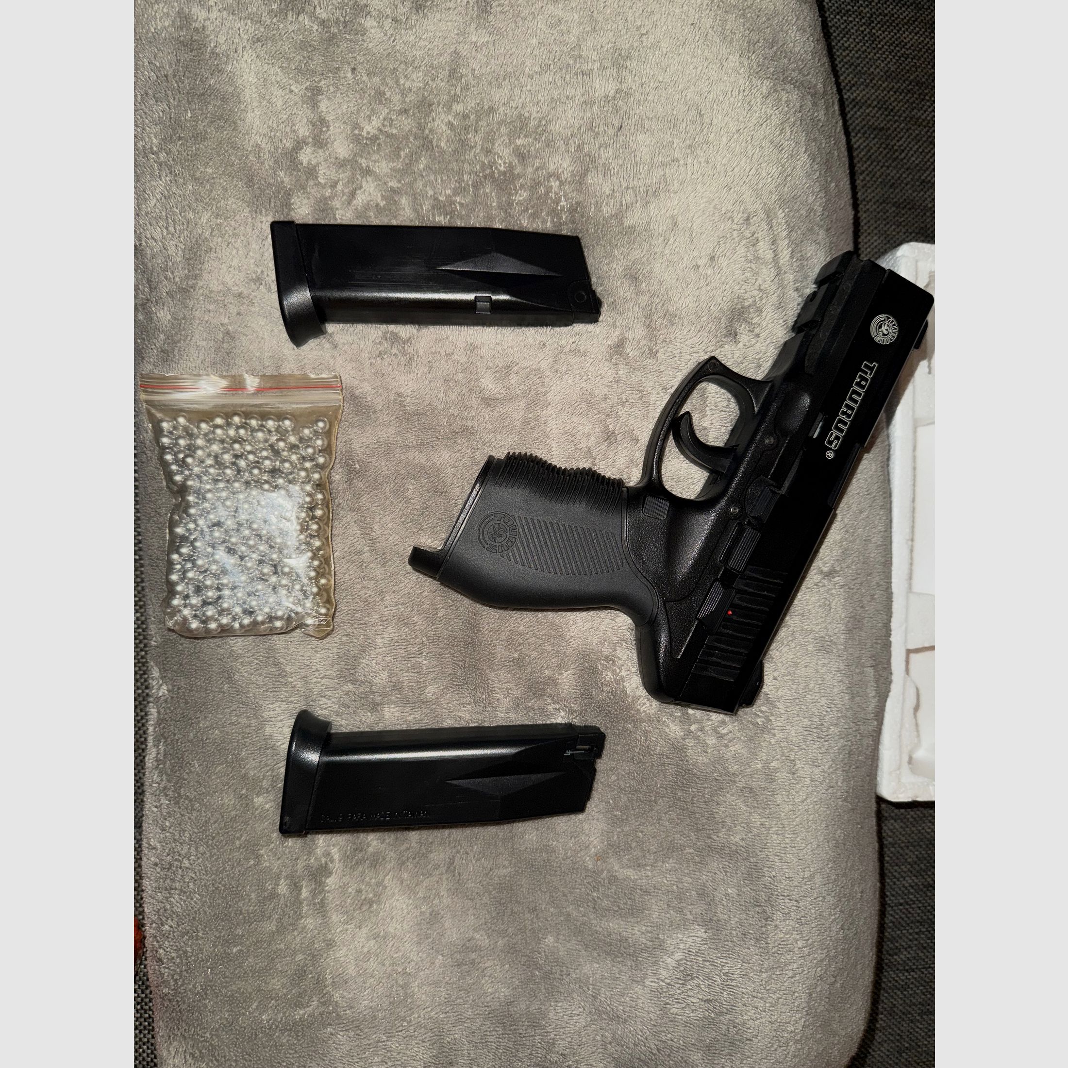 Taurus PT 24/7 | 0,5j | 580g | 6mm BB