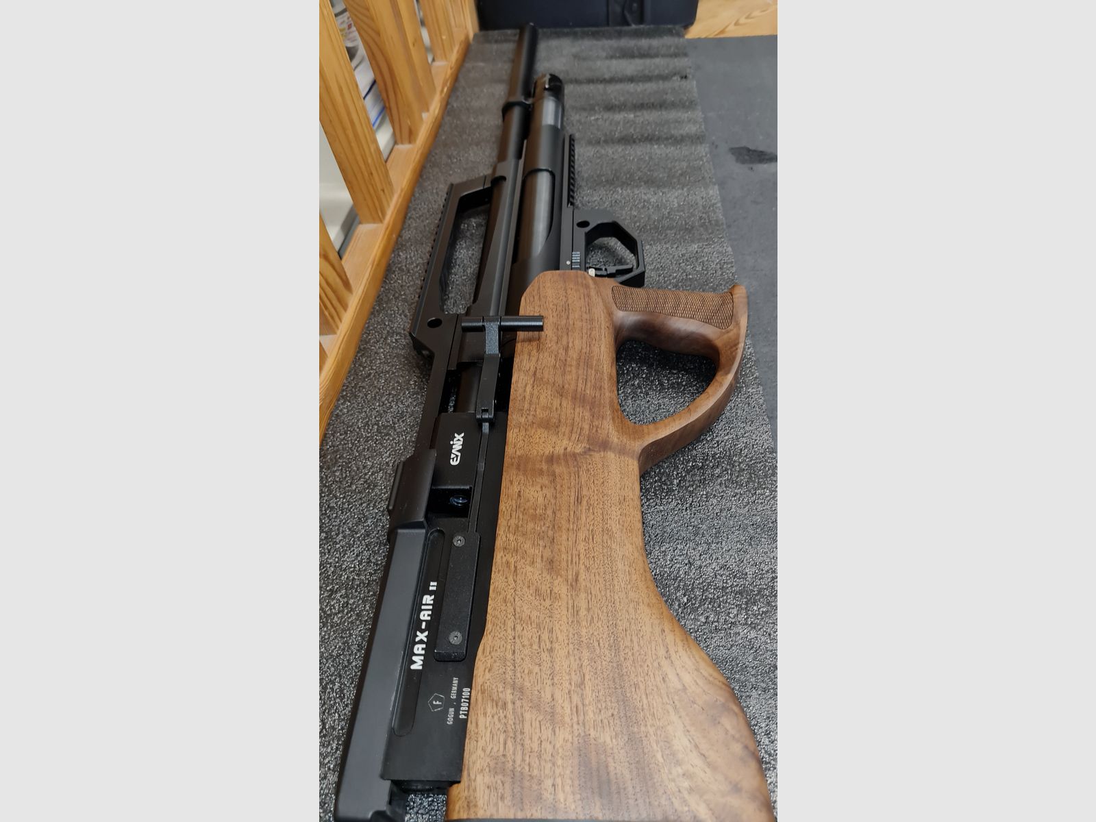 Evanix Max Air II F-Serie Cal .30 - Walnuß