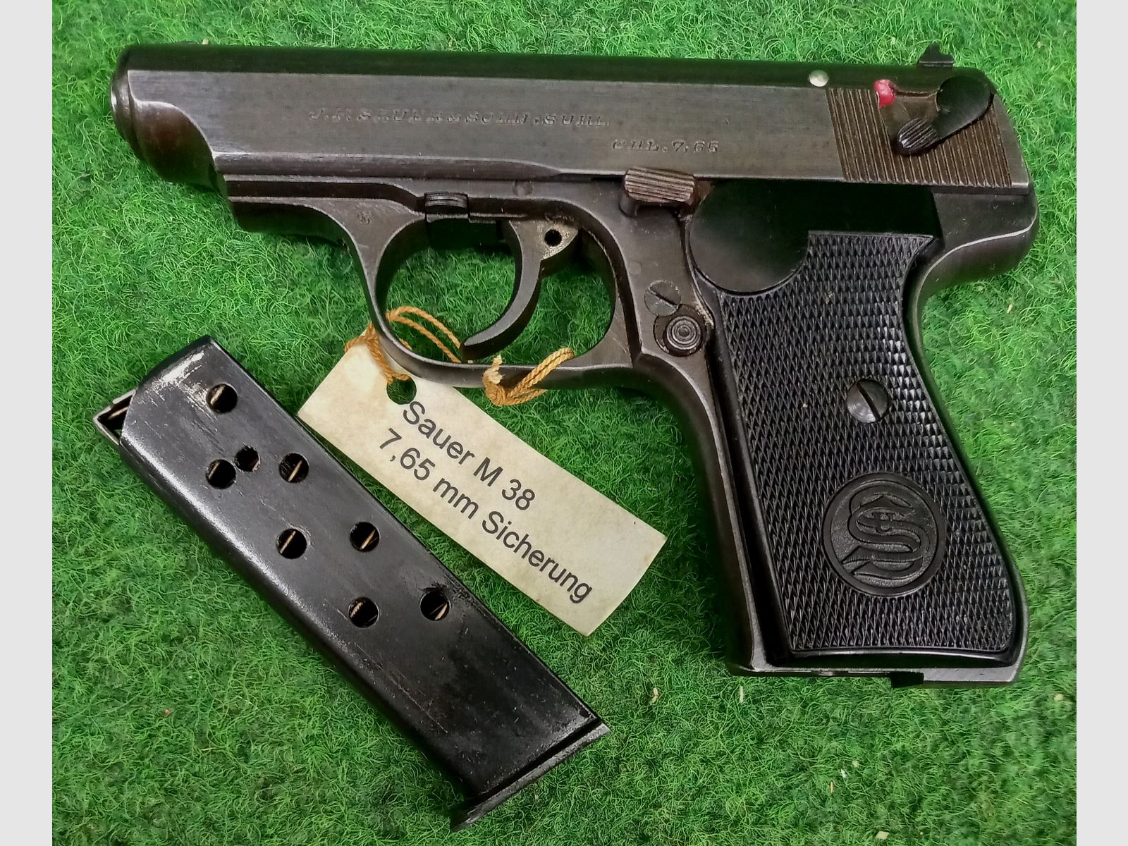 Sauer & Sohn 38H im Kaliber 7,65mmBrowning aus Polizeiwaffen Sammlung