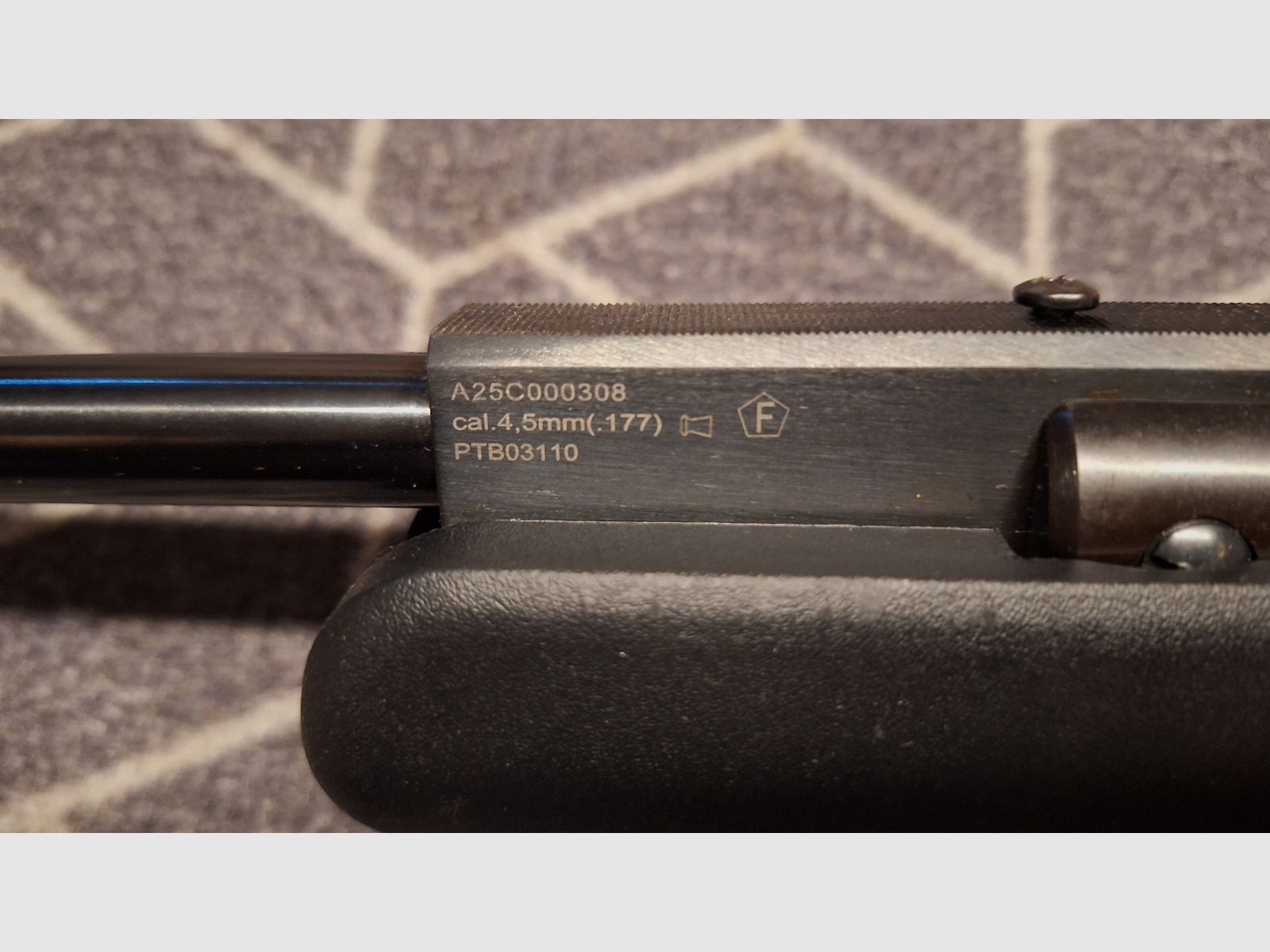 Hämmerli Black Force 800 u. UX Prymex 2xKnicklaufluftgewehr zum Preis von Einem! Neuwertig!