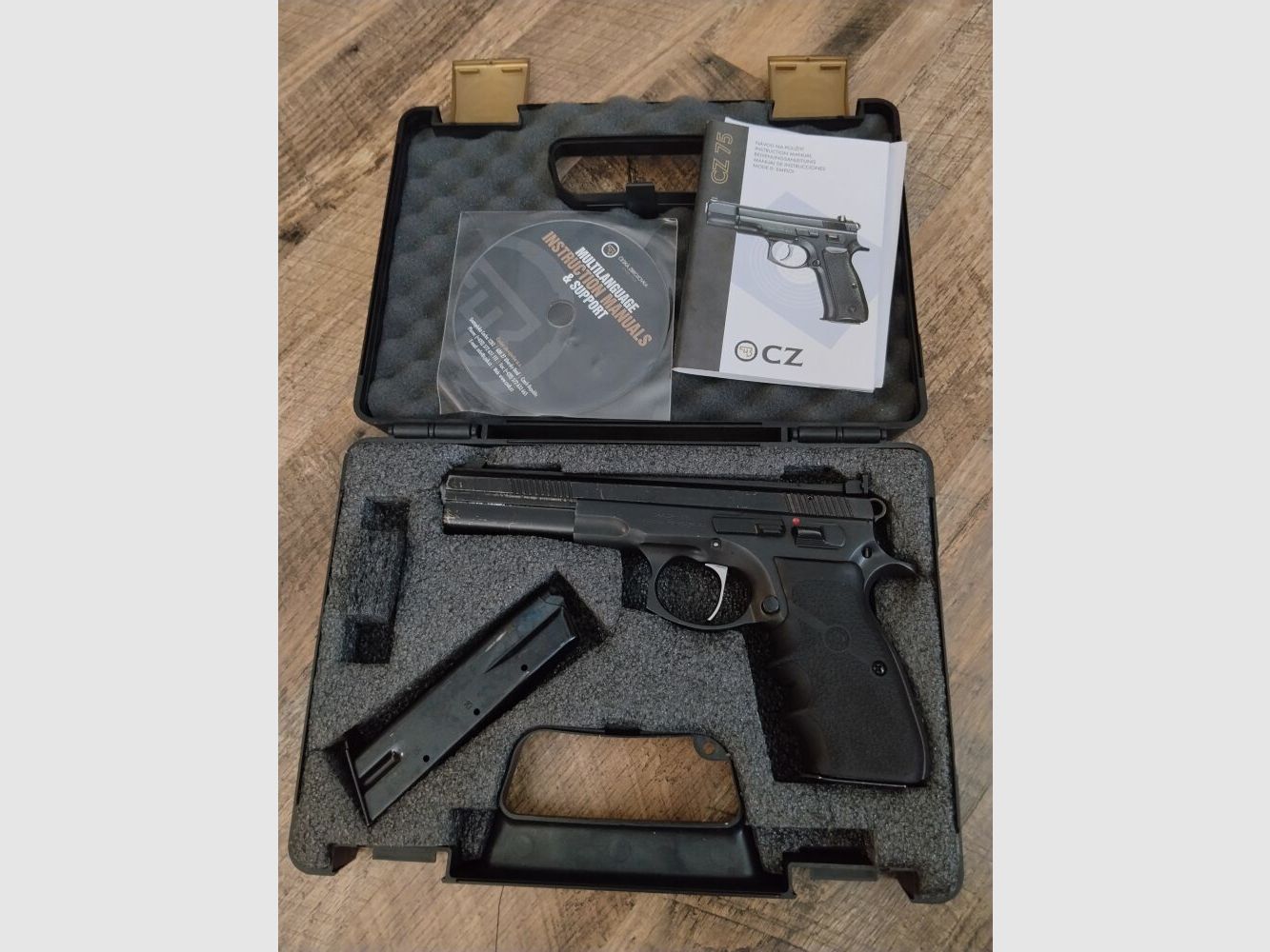 Pistole CZ Sport II