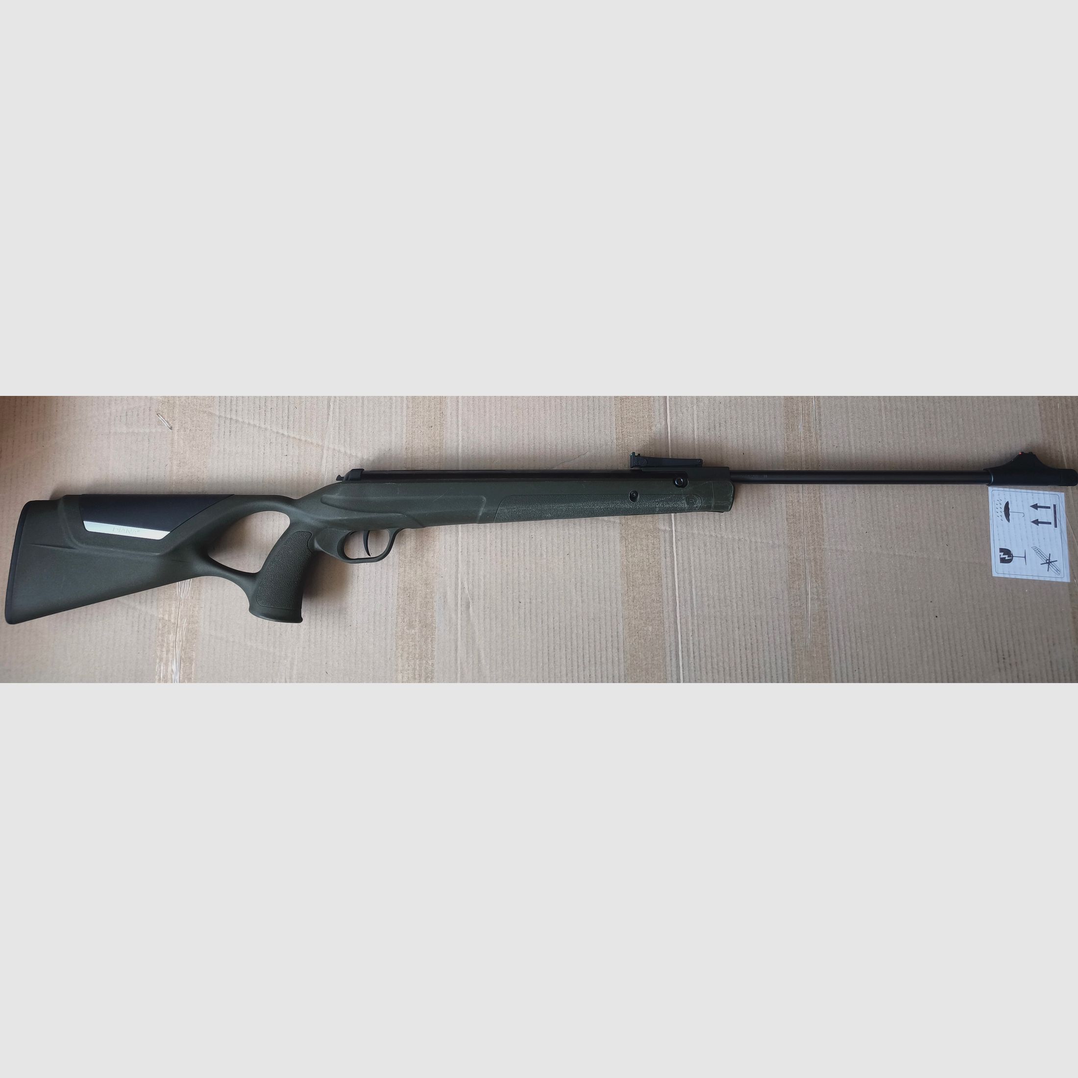 ⚠️ Achtung Sammler Diana 34 EMS Legion ètranger Sonderauflage 514 von 999 Farbe OD GREEN, Nur drei Diablos zur Probe Geschossen, Optisch sowie Funktionell in einem guten Zustand, Kaliber 4,5mm,  3Angefangene Dosen Diablos +Schalldämpfer 4,5mm mit F-Zeichen , ⚠️ Versandkosten Frei!! 