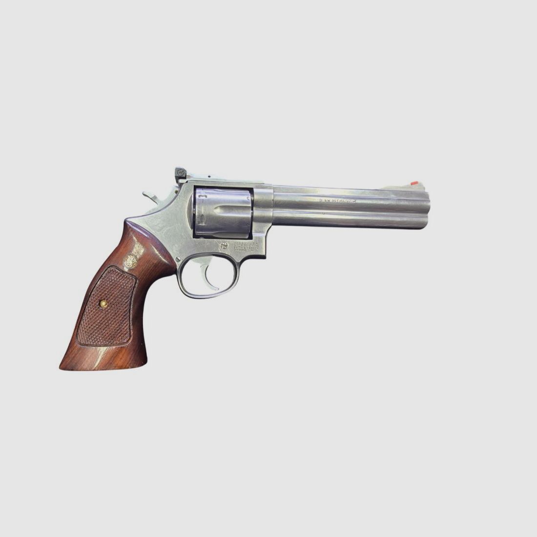 Smith & Wesson 686-6, Target Champion