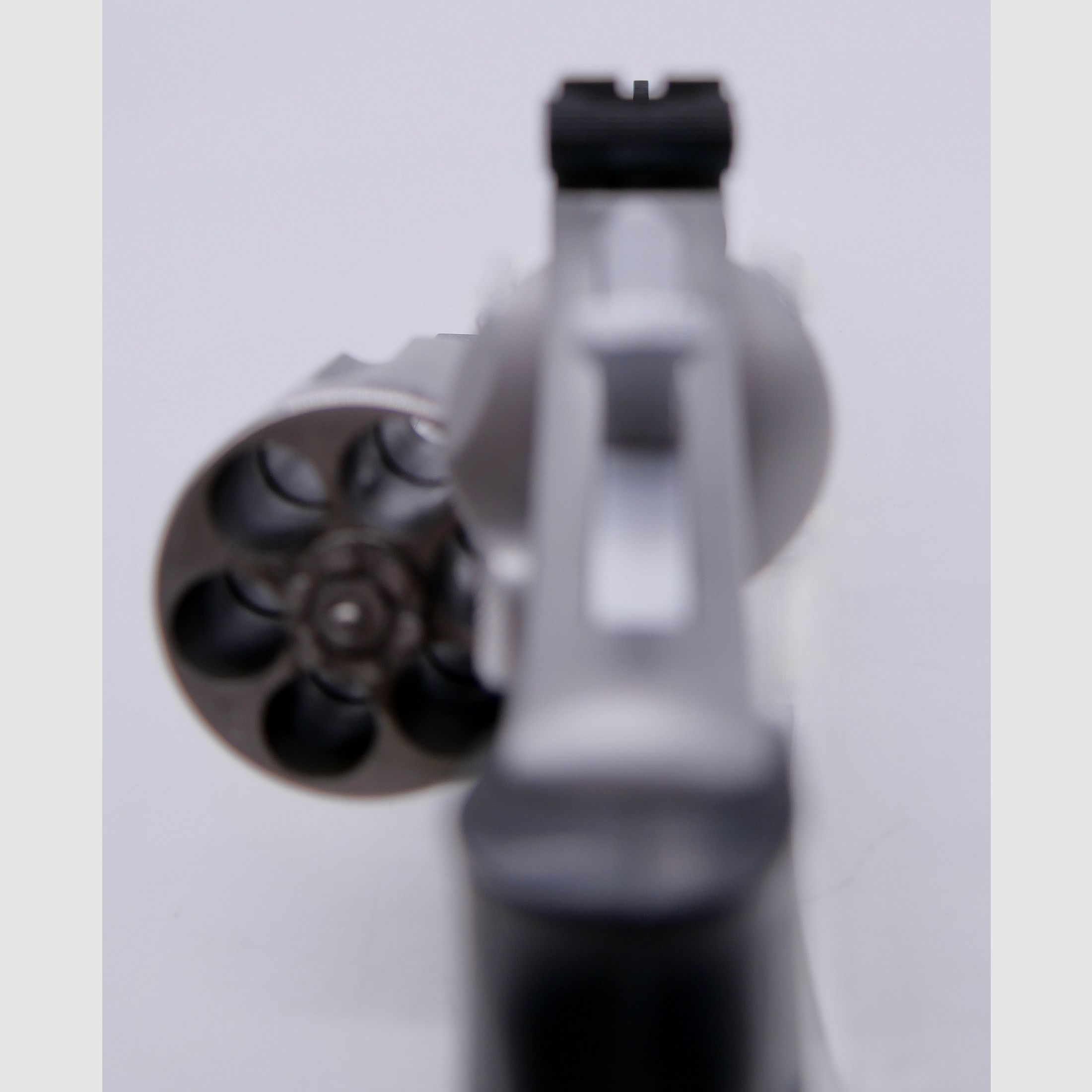 Smith & Wesson .45Auto Model of 1988 5' barrel rubber grip panels 6-shot cylinder