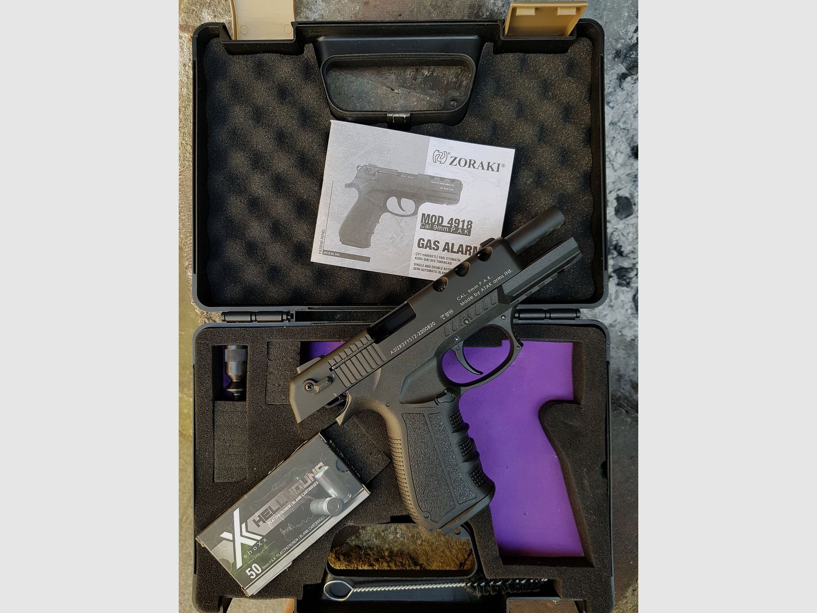 Zoraki 4918 Schreckschuss Pistole Schwarz mit 50 Schuss 9 mm P.A.K. 