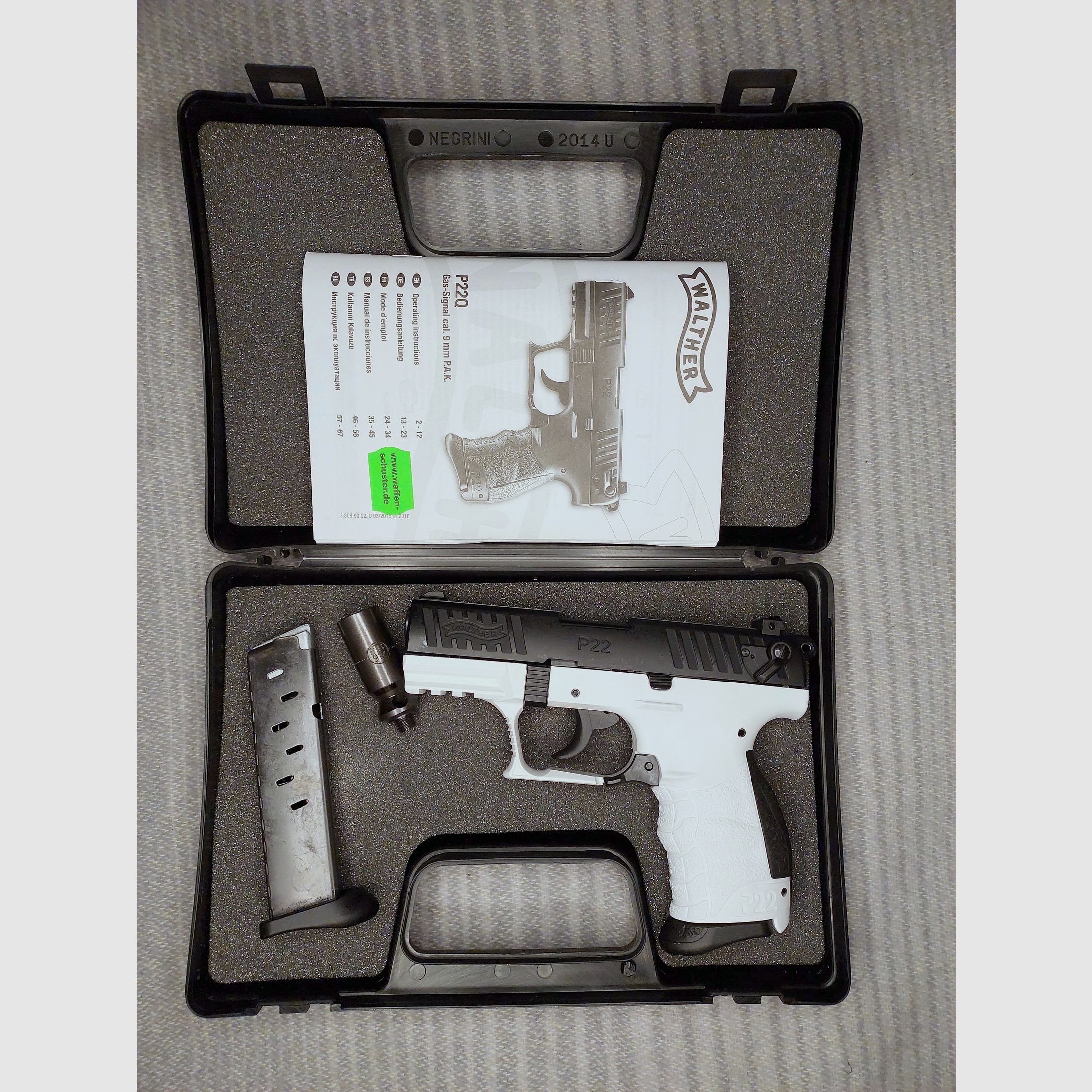 Pistola de fogueo Walther P22Q 9mm P.A.K. modelo especial CHESS (PTB 778) con 2 cargadores - como nueva! [P 22 q]