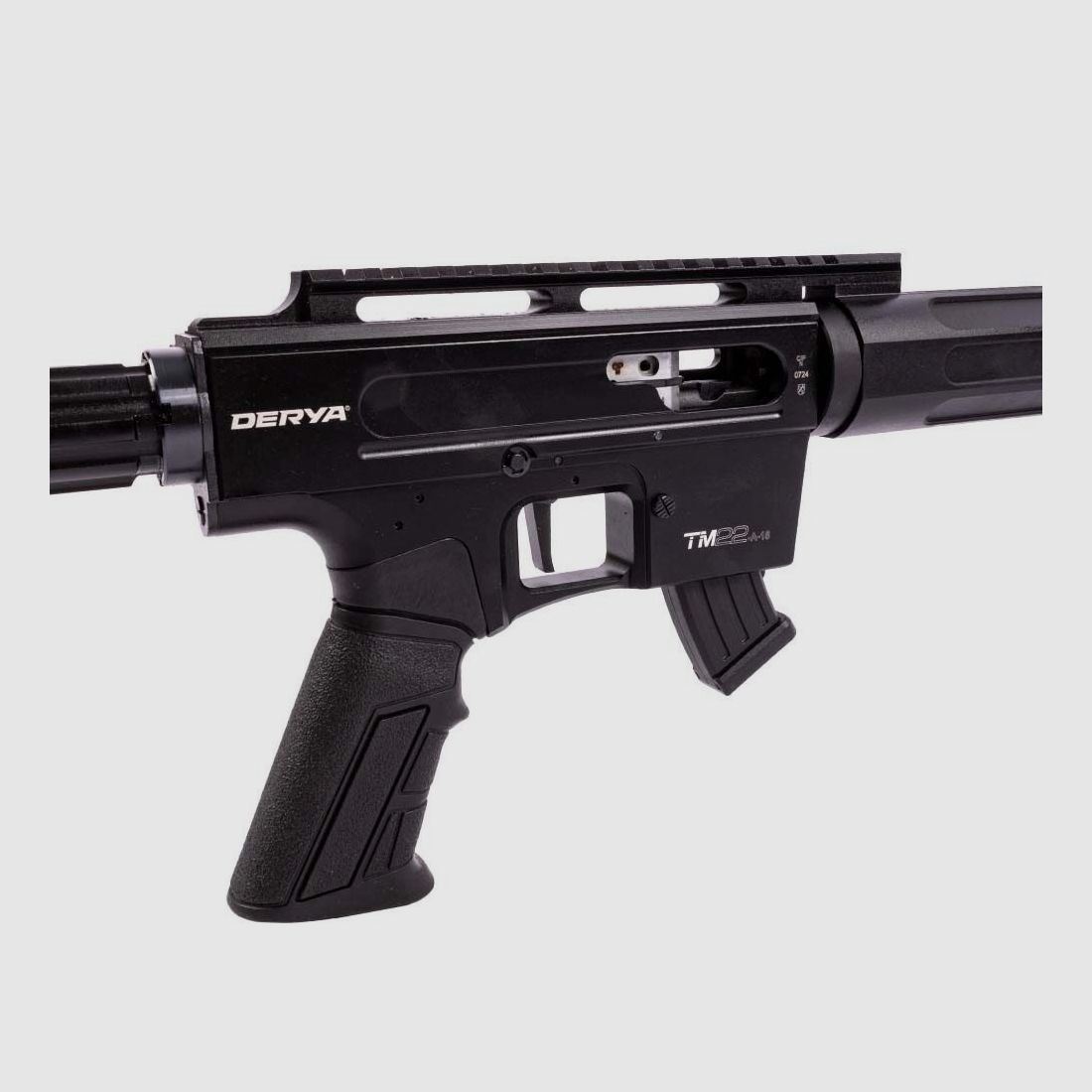 Derya TM22 A18 Schwarz