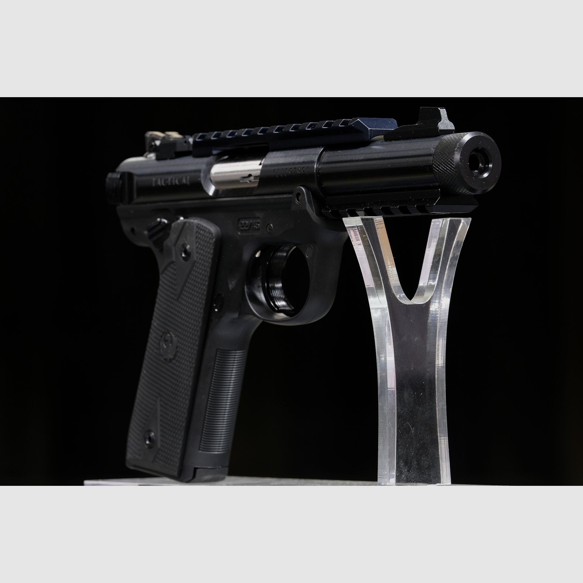 Ruger Mark IV 22/45 Tactical, immagine 6 di 6