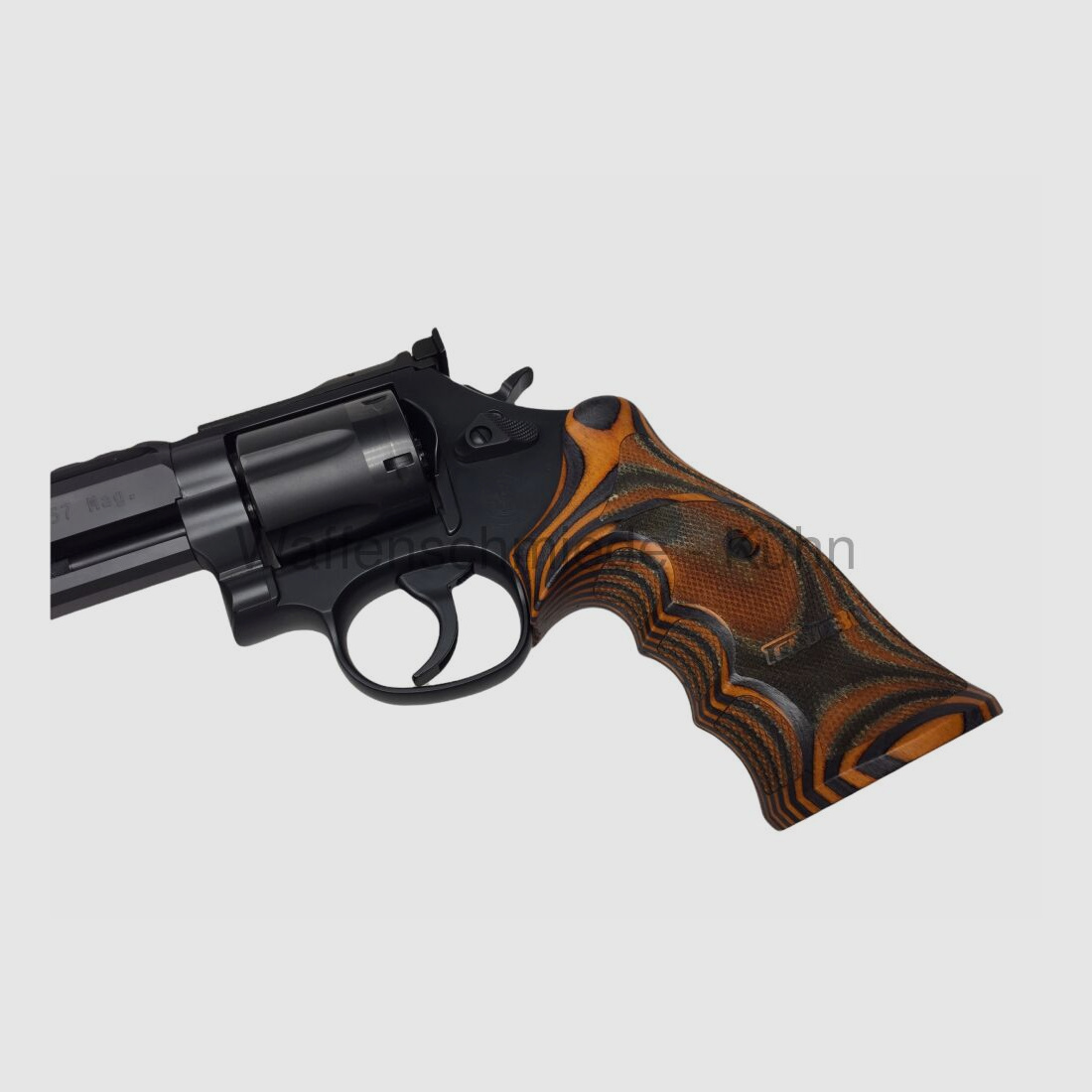 Smith & Wesson 686 Supertarget