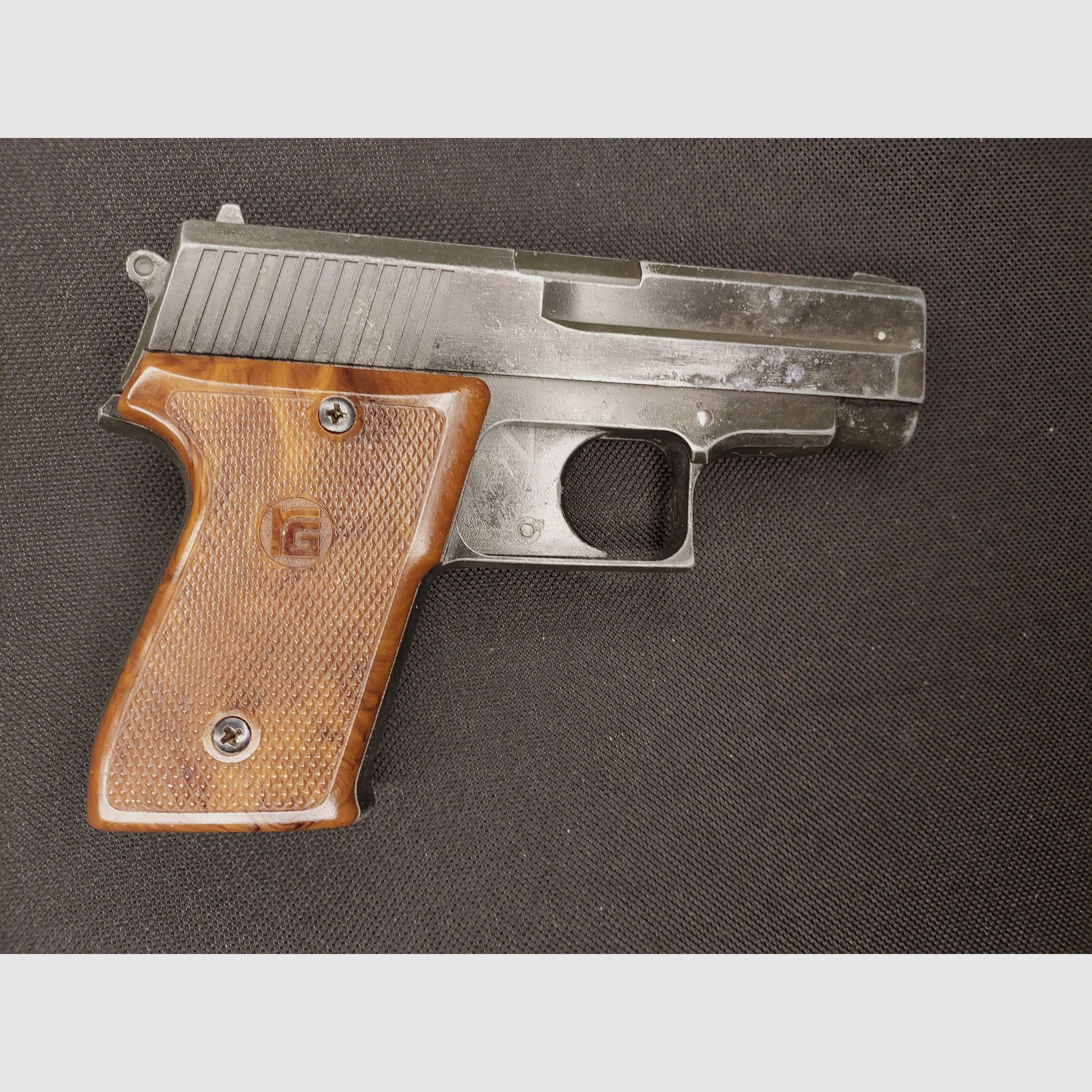 Röhm RG300 (RG 300) Pistolet d'alarme Cal. 6mm Flobert (PTB 327)