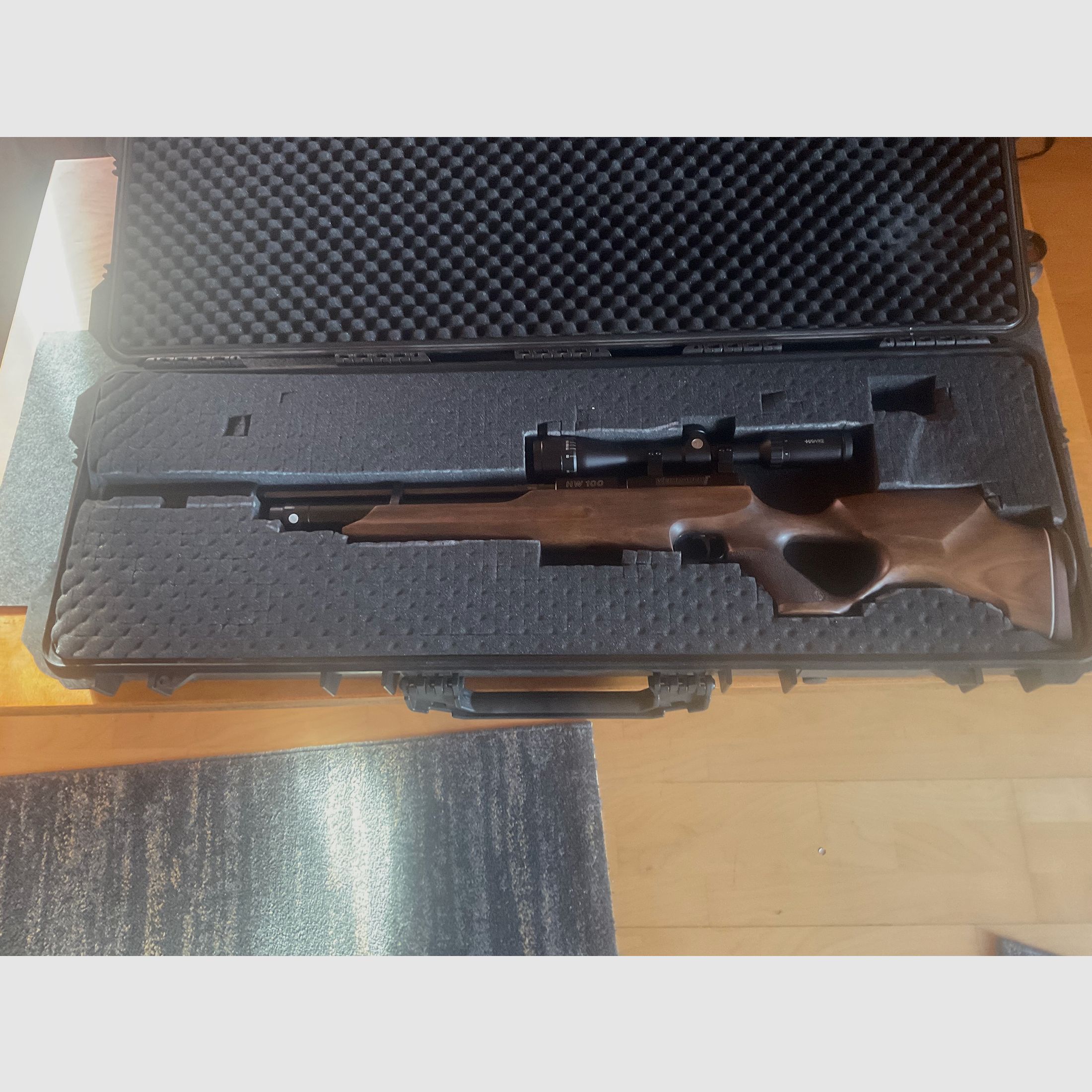 HW 100 T silencer, Hawke 4-12x40 and case (Tectake) 6/2024