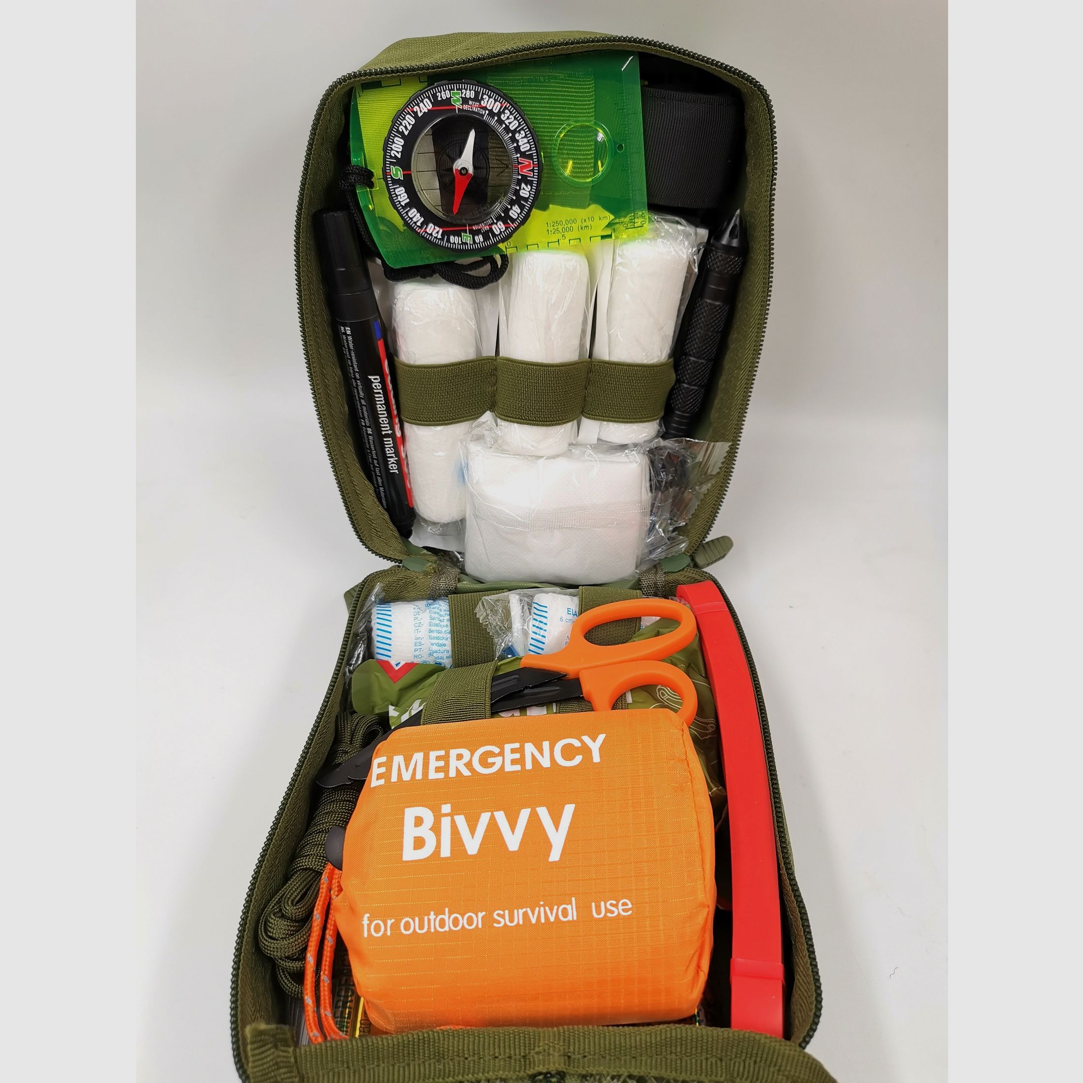 Kit de premiers secours IFAK Ensemble de plein air de haute qualité Trousse de premiers secours Kit de traumatisme d'urgence Bandage Molle