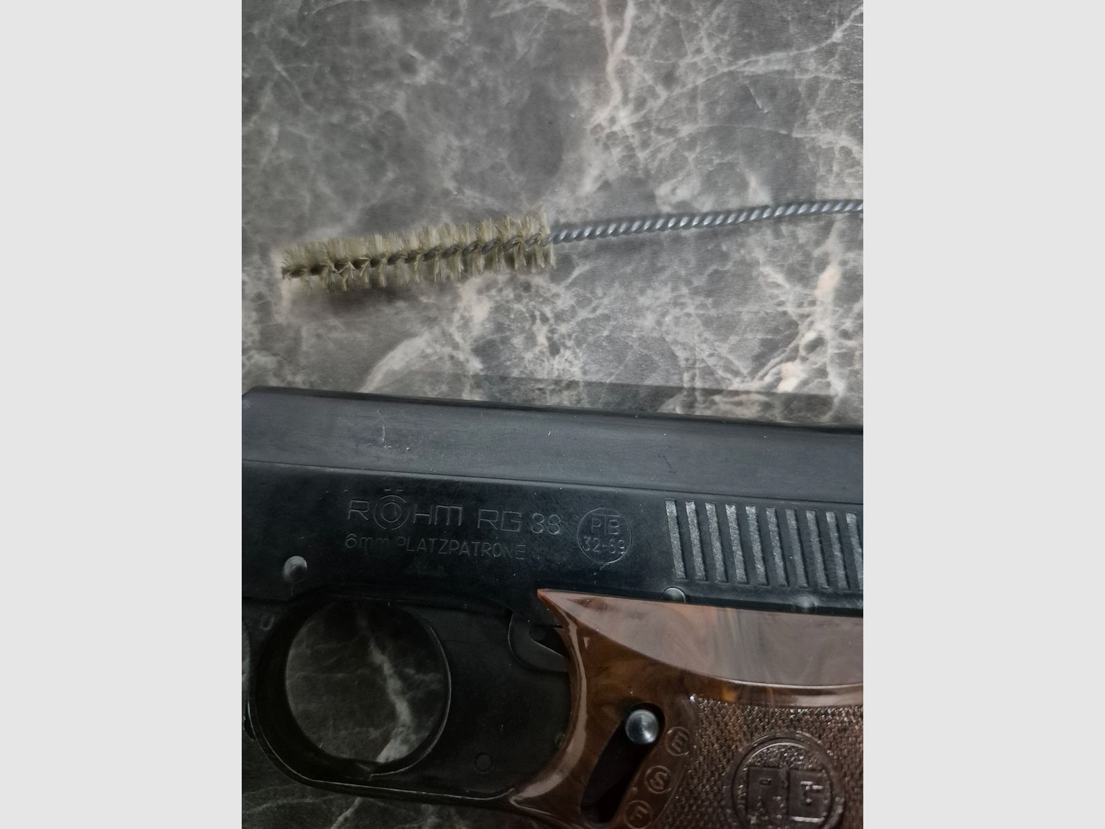 Pistolet d'alarme / gaz / signal Röhm RG3, 6 mm