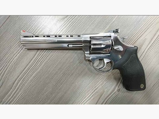 TAURUS 689 VR(vendu)