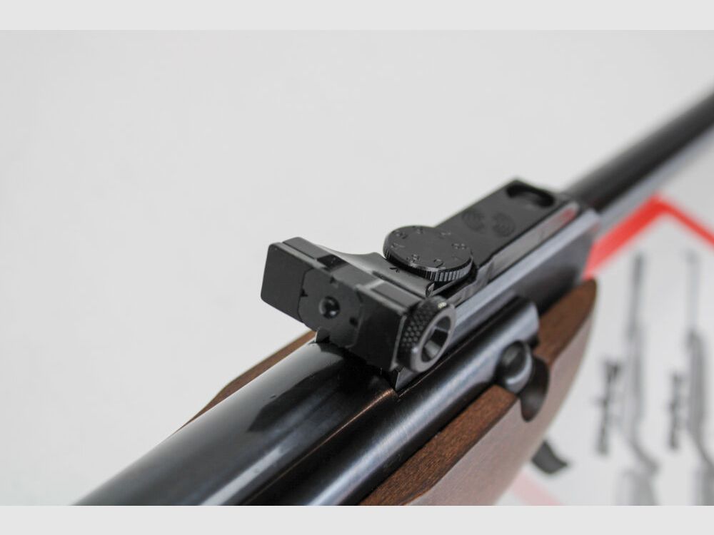 Carabine à air LG Weihrauch HW 30 S calibre 4,5mm crosse
