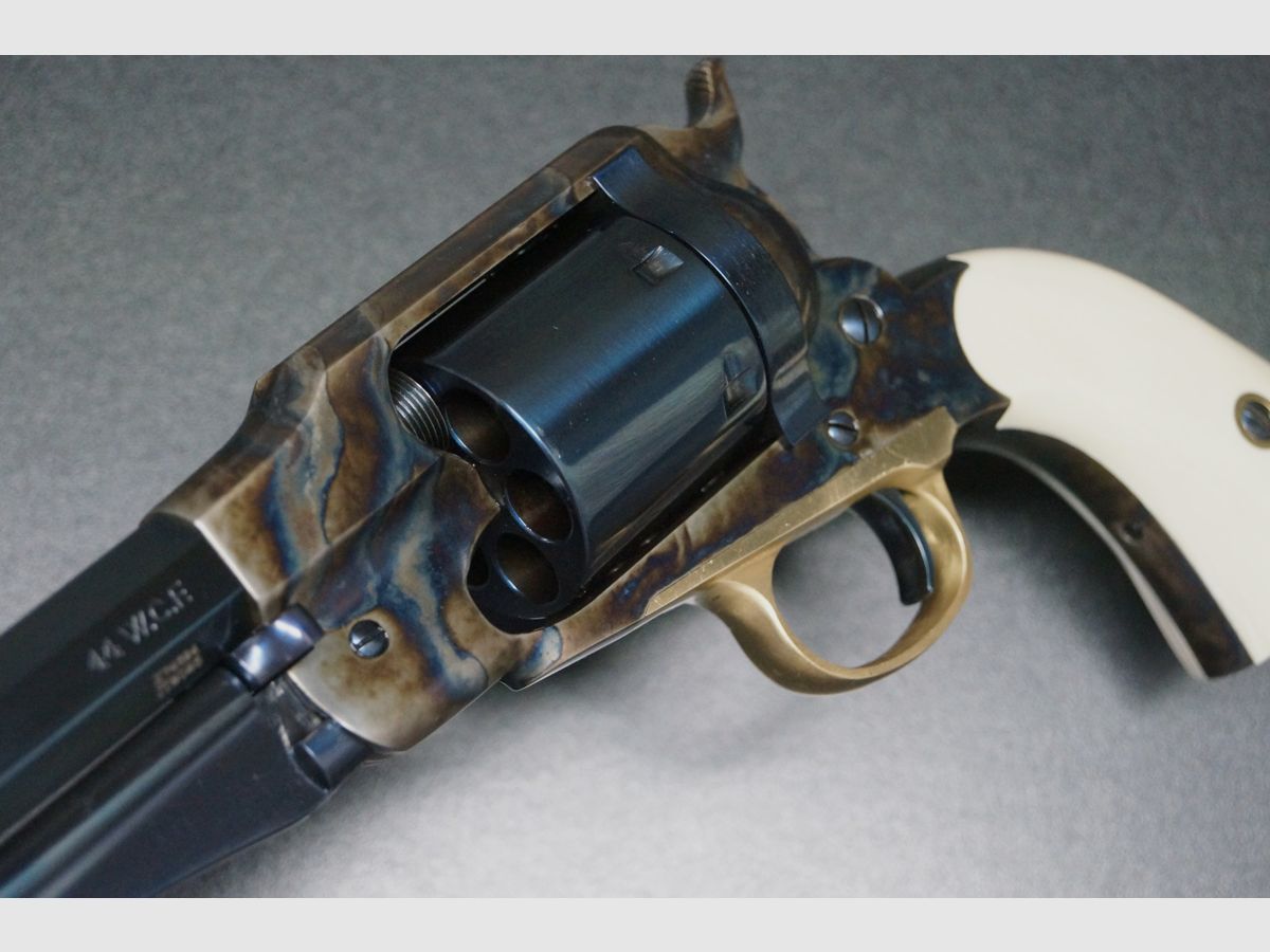 Uberti New Improved Army Carcoal Blue 44-40, Bild 4 von 7