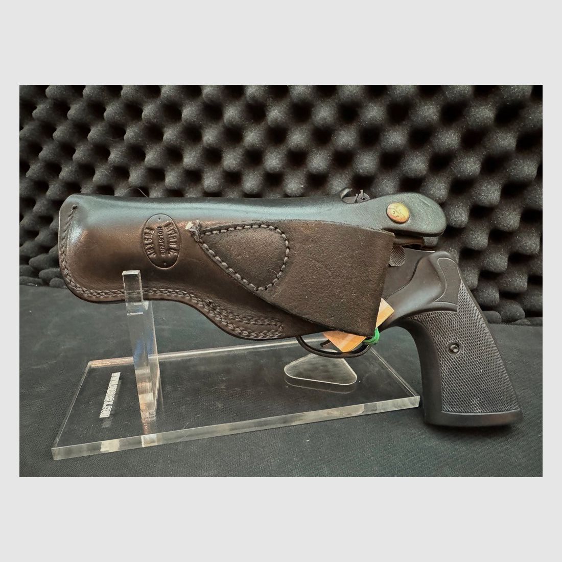 Brian C. Foster, Dickleder, Grütelholster, Revolver 357Mag, 4 Zoll, Rechtshand
