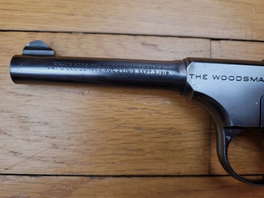 Superb und ikonisch Colt Woodsman – 22LR – 4" 5' Zoll – geboren 1934 – Brünierung und Nussbaum-Griffschalen top – Zustand superb, Bild 5 von 15