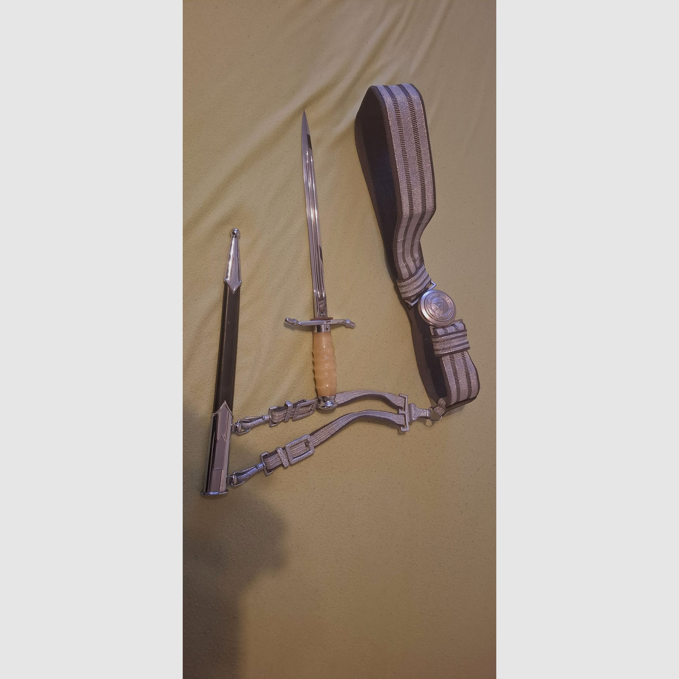 NVA Oficerski sztylet