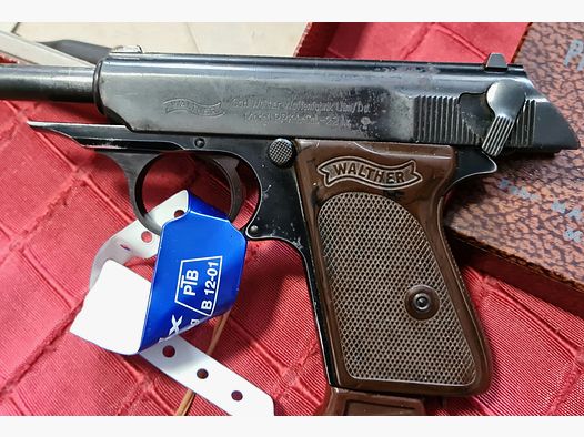 Pistolet półautomatyczny .22L.r Walther PPK - Dural