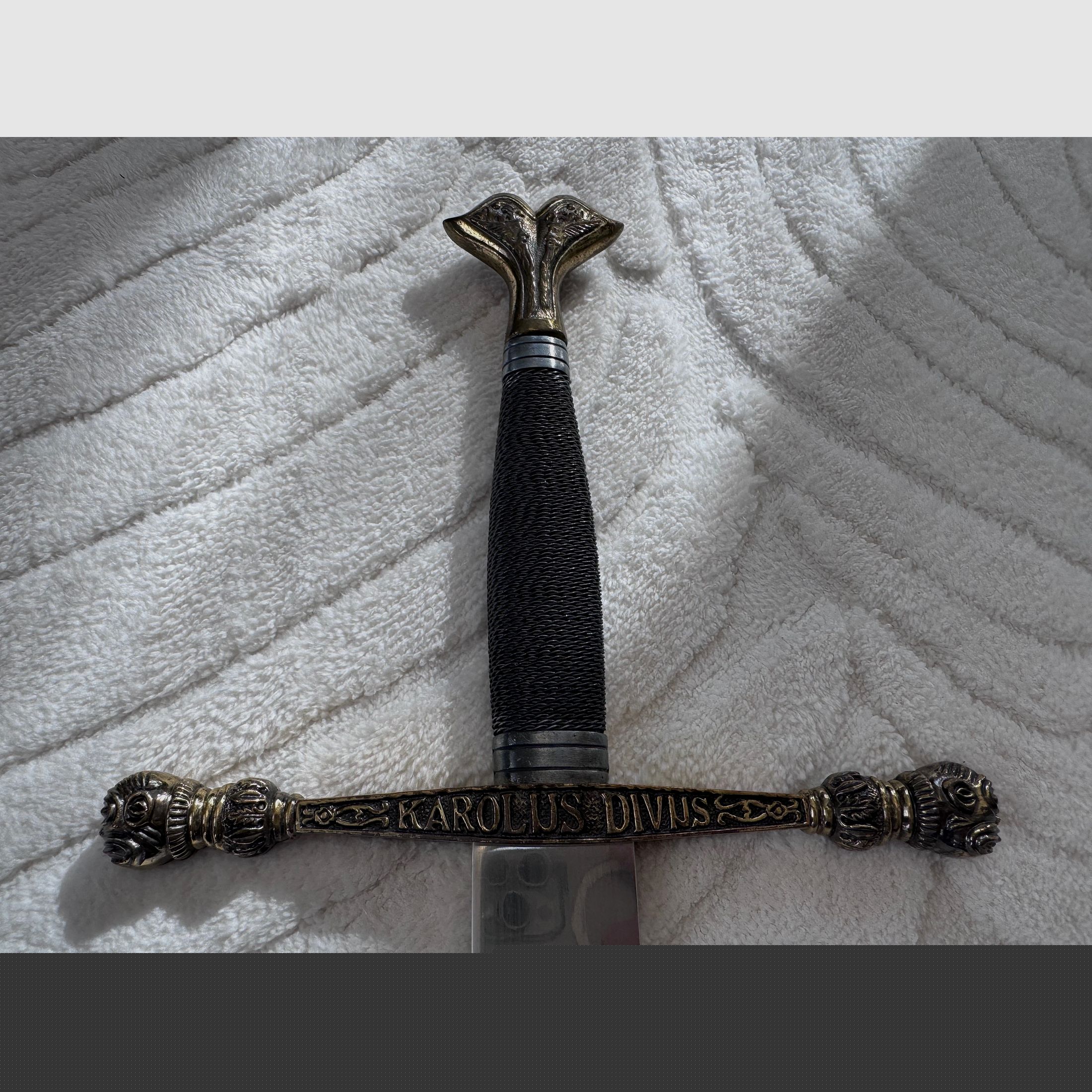 Zierschwert „Carlos V / Carolus Divus“ mit Scheide