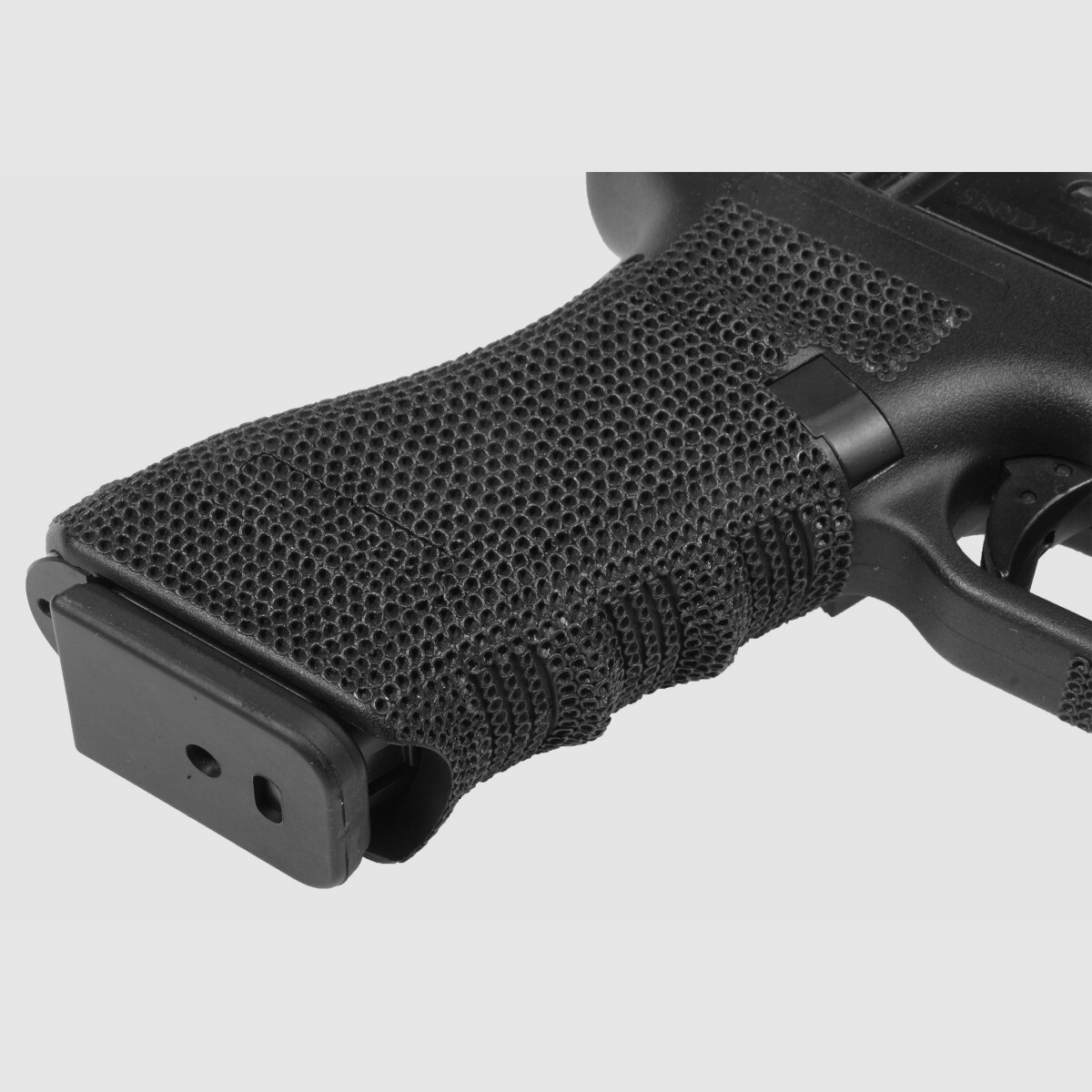 P04 GBB Airsoft Pistole in Schwarz | Delta Armory