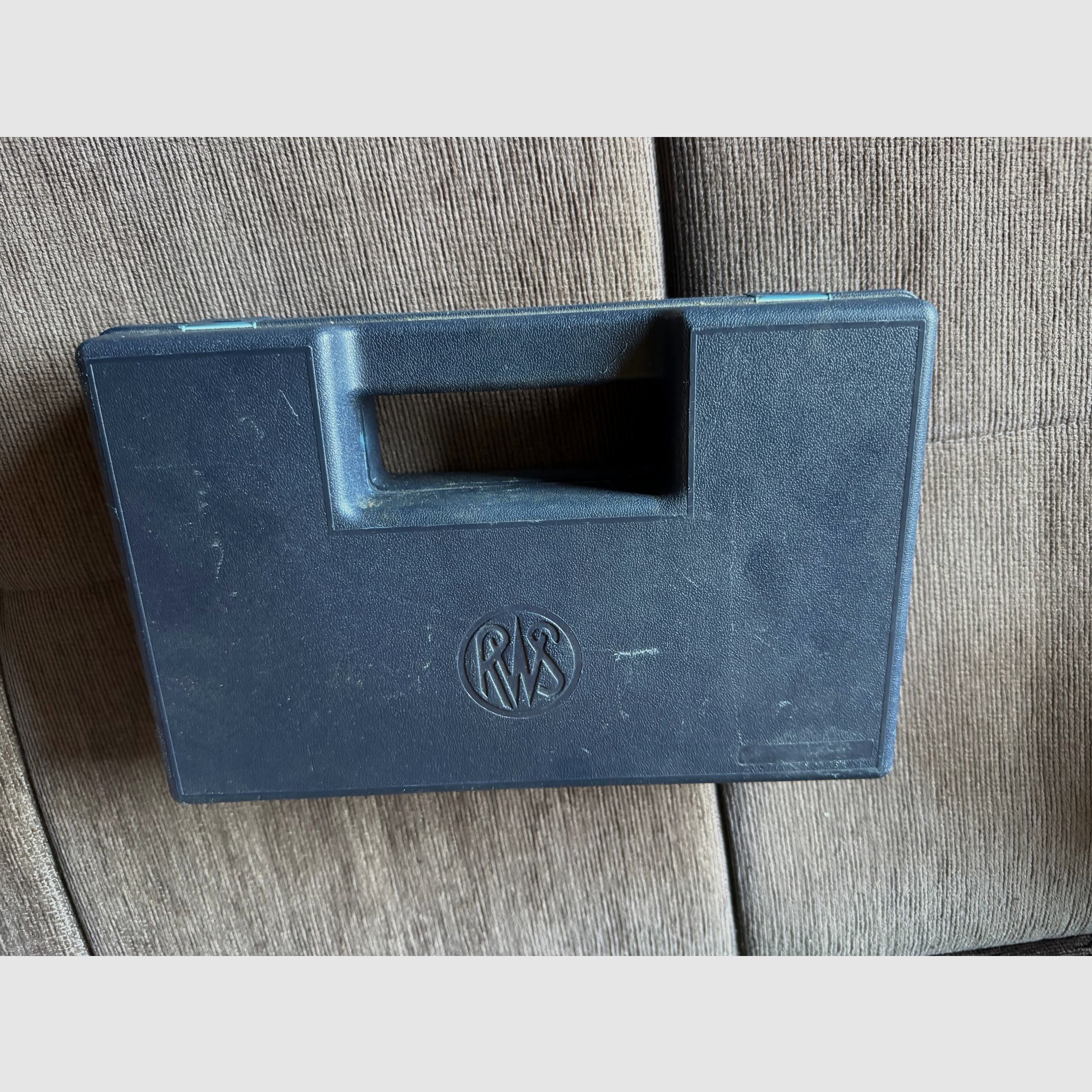 RWS Mod. C225 Target Co2 met 5 magazines (dichting moet nieuw!)