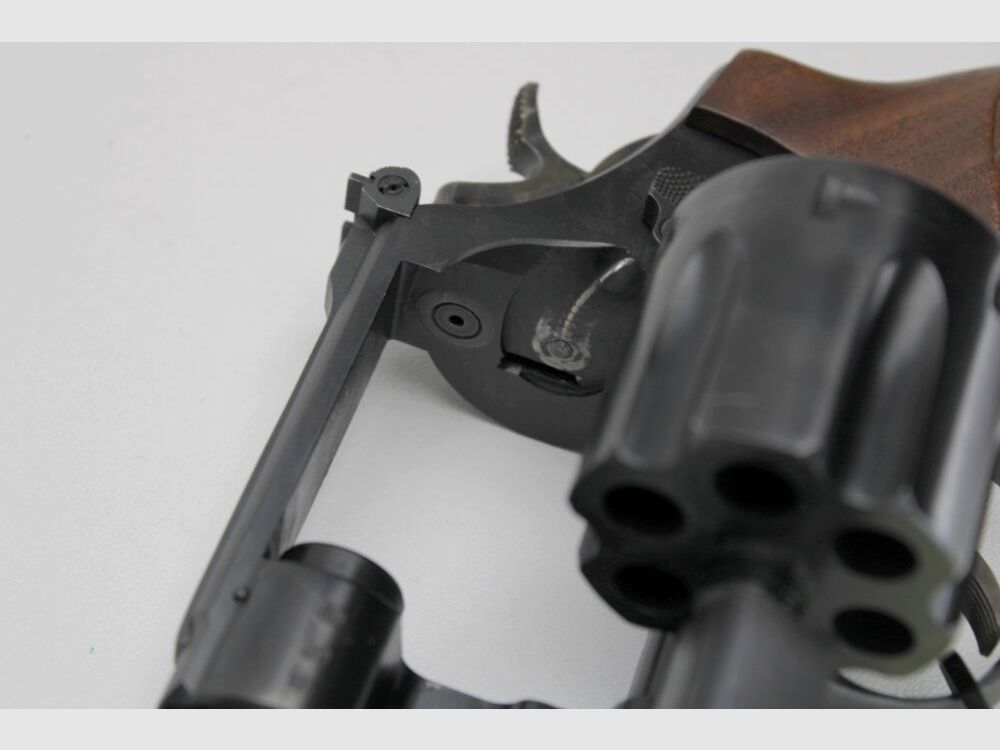 Revolver Smith & Wesson Mod. 28-2 Highway Patrolman mit 6" Lauf .357Mag