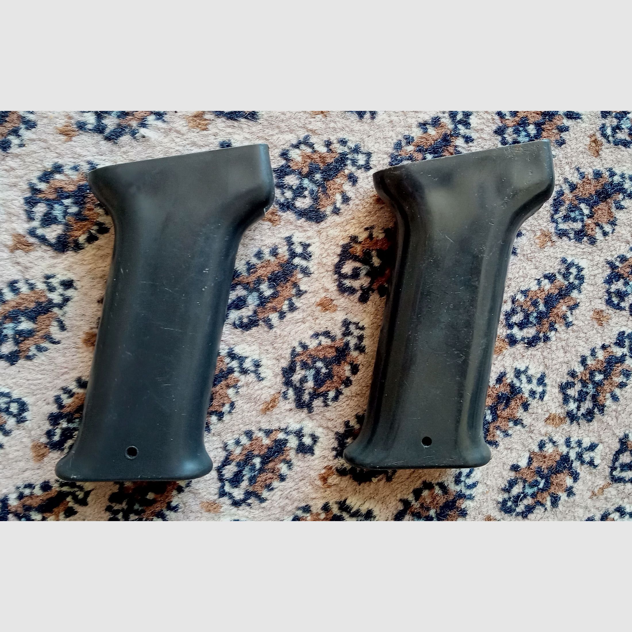 2 poignées en plastique AMD-65 hongroises de FEG même numéro de coulée 63 // AK / AKM / AK74 / AK-100 / Type 56, image 1 sur 11