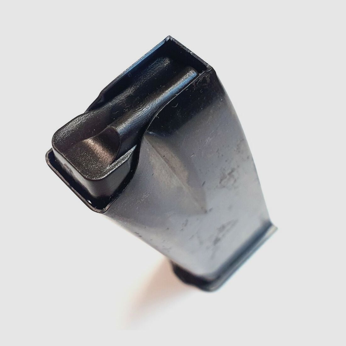 Mec-Gar Mec-Gar caricatore per Browning High Power, 9mm Luger, 15 colpi, immagine 3 di 5